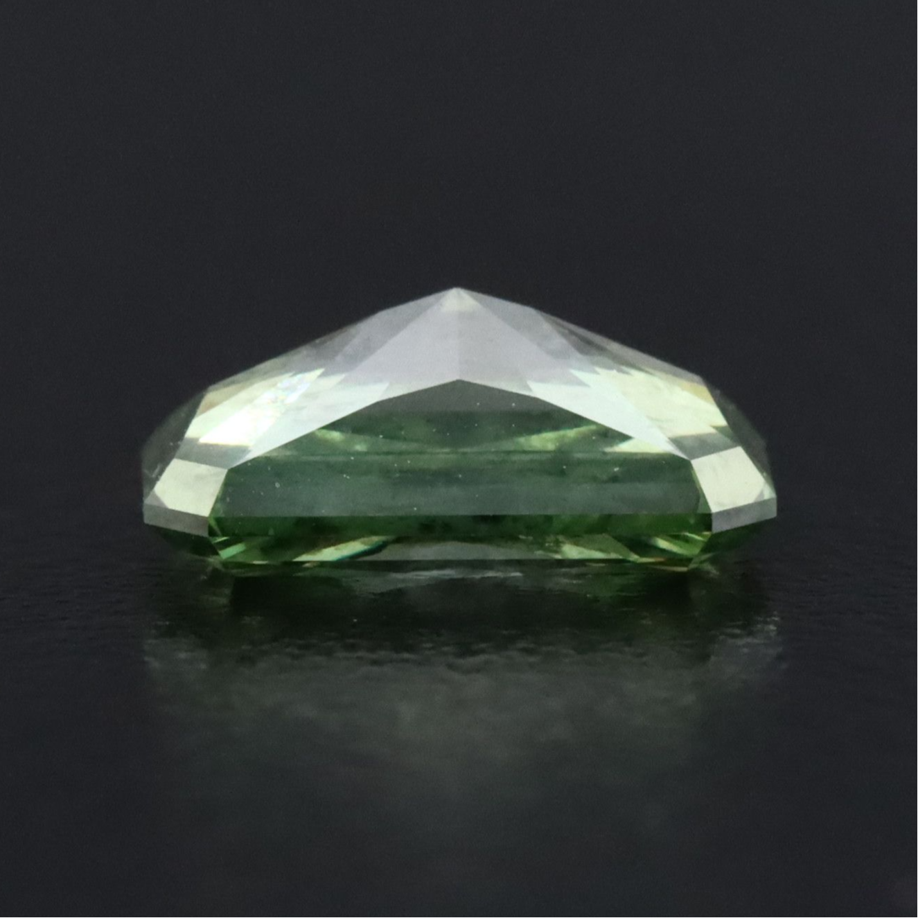 Loose 1.81 CT Lab Grown Fancy Vivid Green Diamond with IGI Report