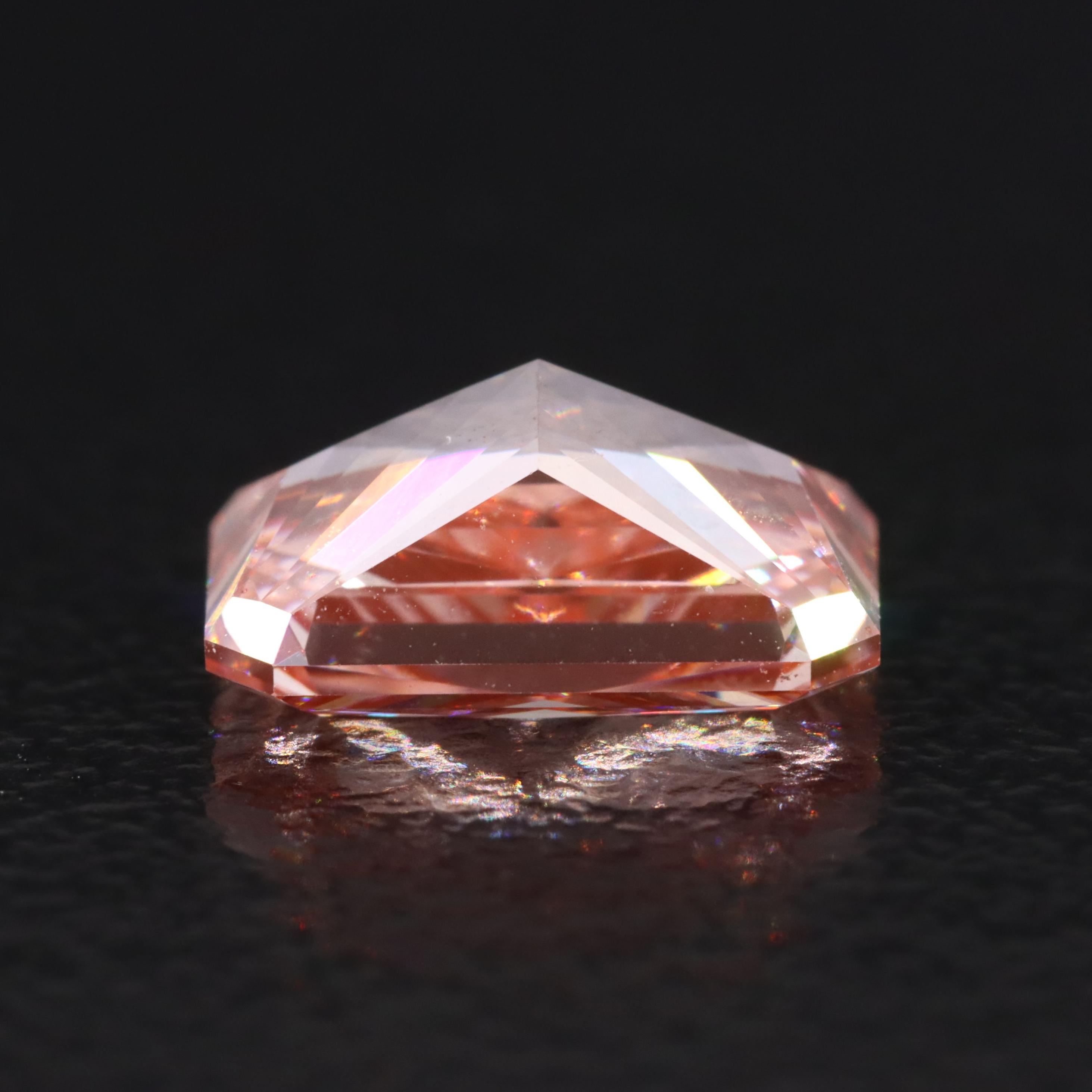 Loose 1.97 CT Lab Grown Fancy Vivid Pink Diamond with IGI Report