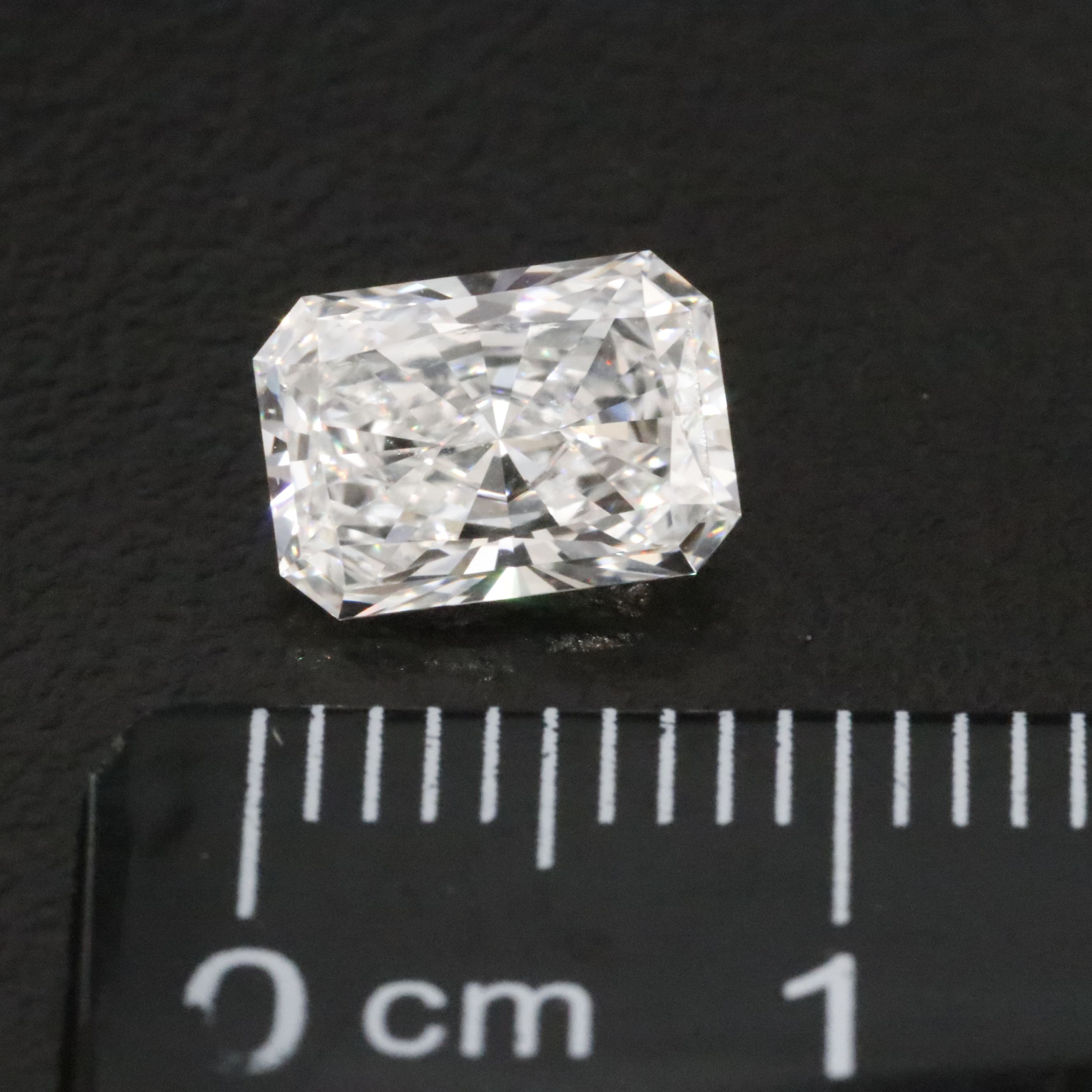 Loose 1.48 CT Lab Grown Diamond with IGI Report