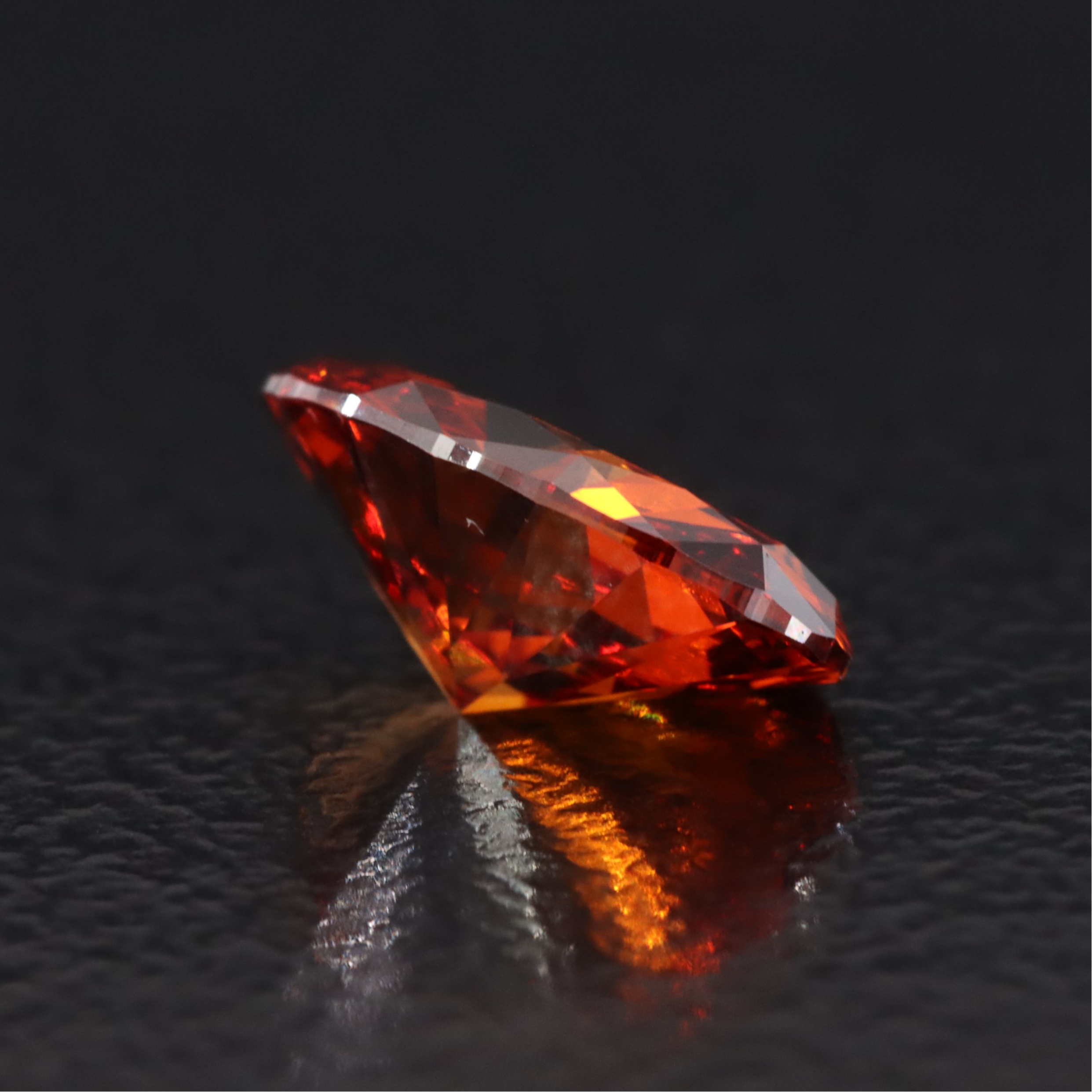 Loose 1.05 CT Lab Grown Fancy Vivid Orange Diamond with IGI Report