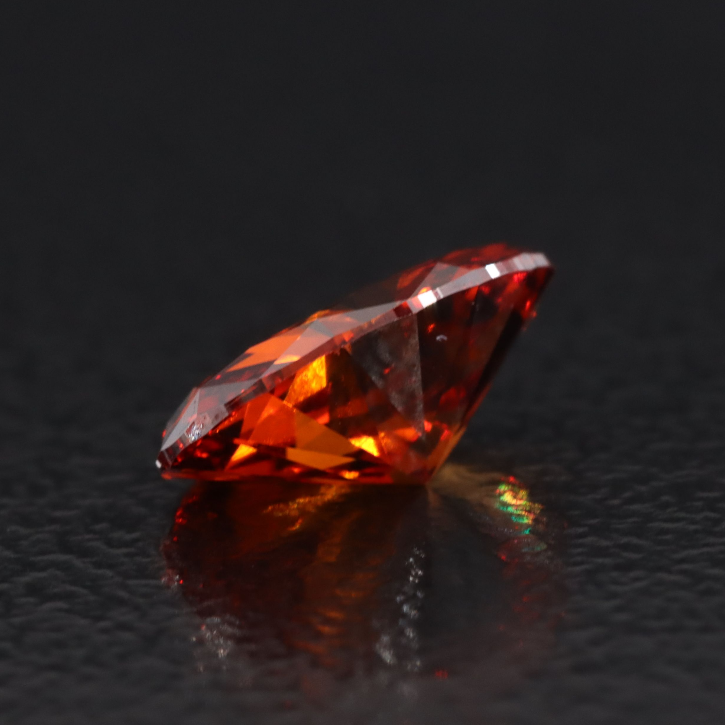 Loose 1.05 CT Lab Grown Fancy Vivid Orange Diamond with IGI Report