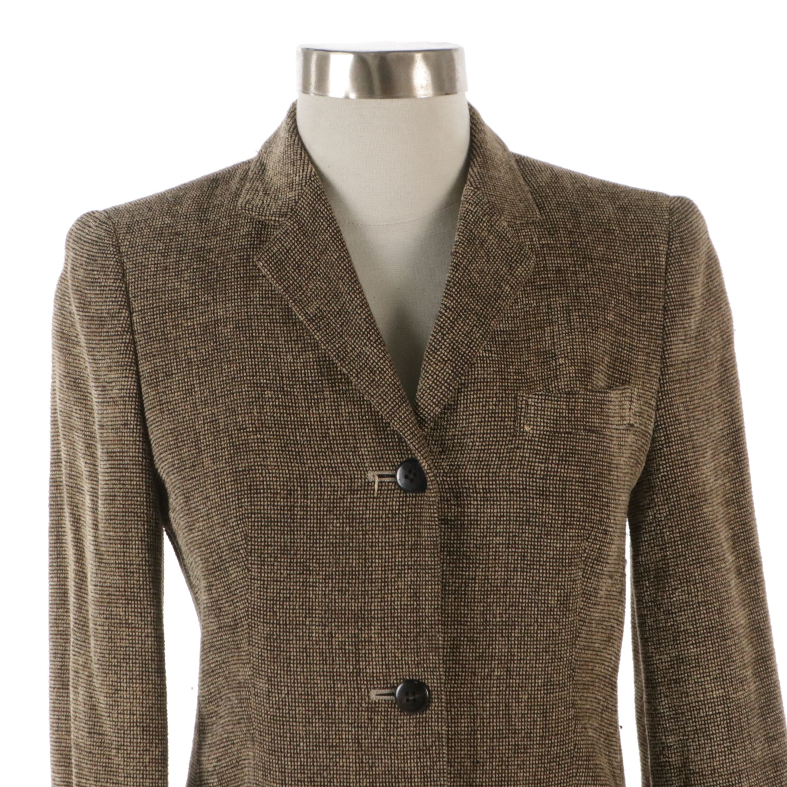 Burberrys Blazer in Textured Rayon/Wool Blend