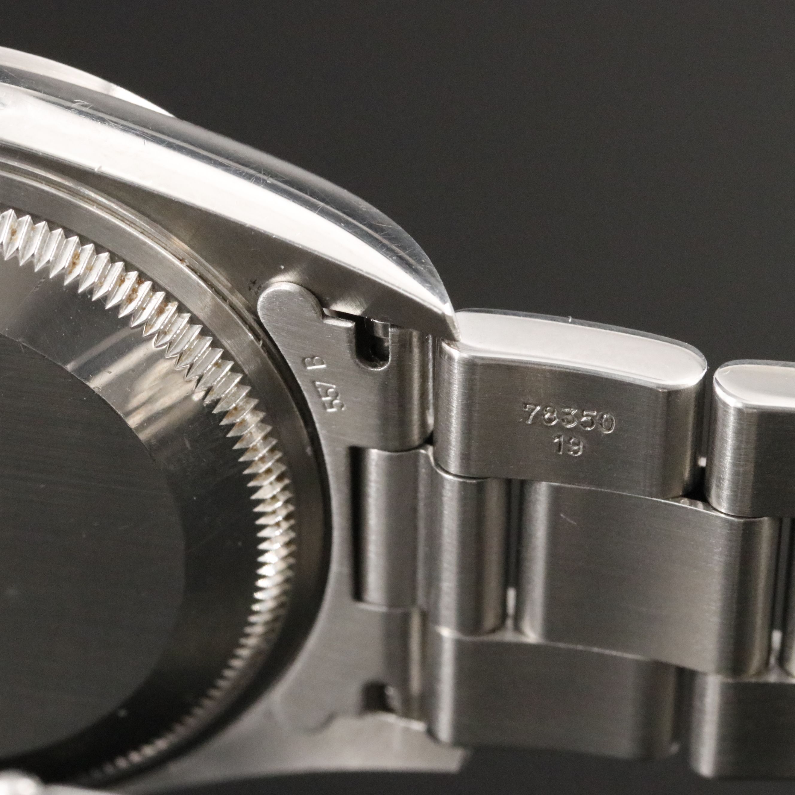 Rolex Oyster Perpetual Date 15200 Vintage Watch c.1996