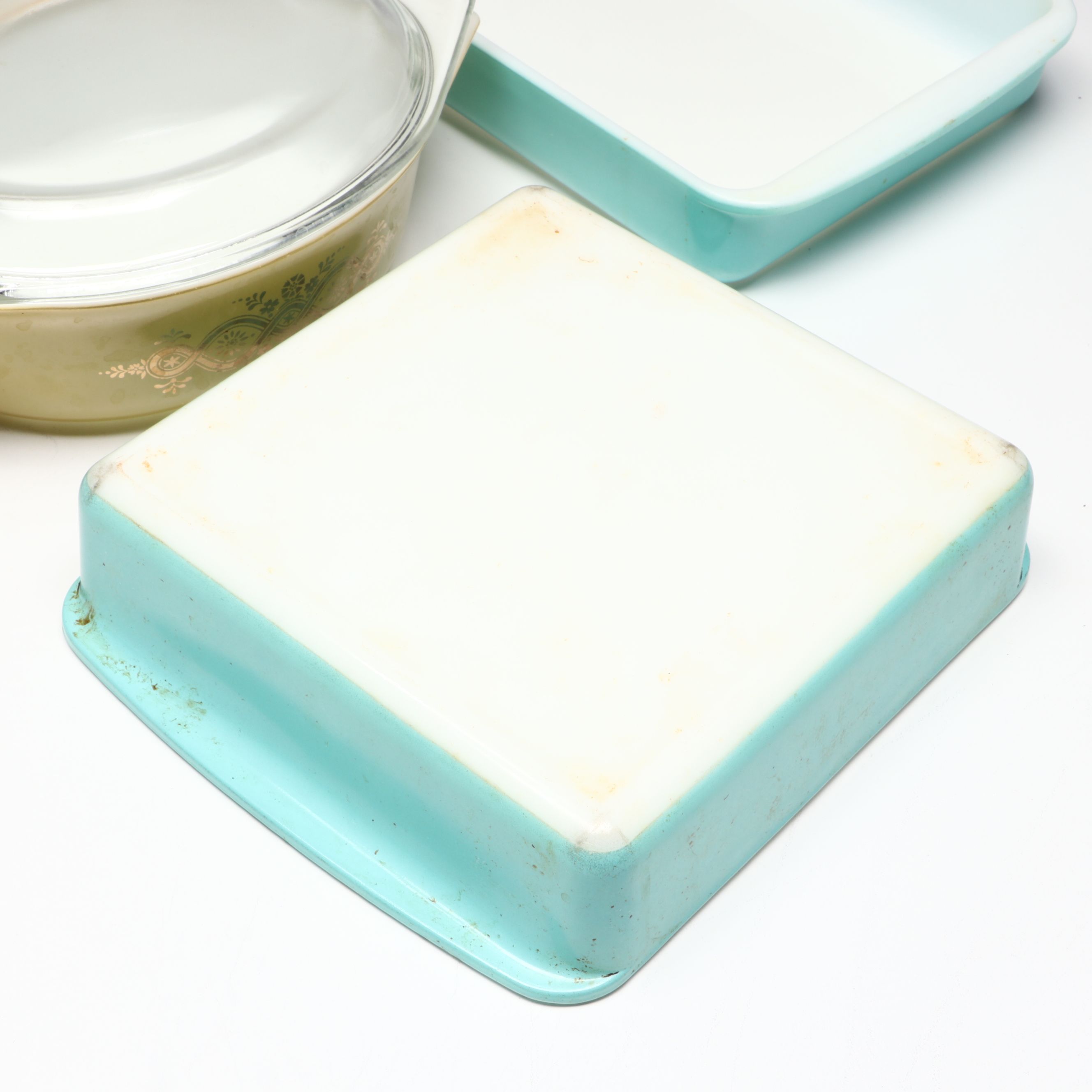Pyrex "Golden Rose," "Verdé" and Other Casserole and Baking Dishes