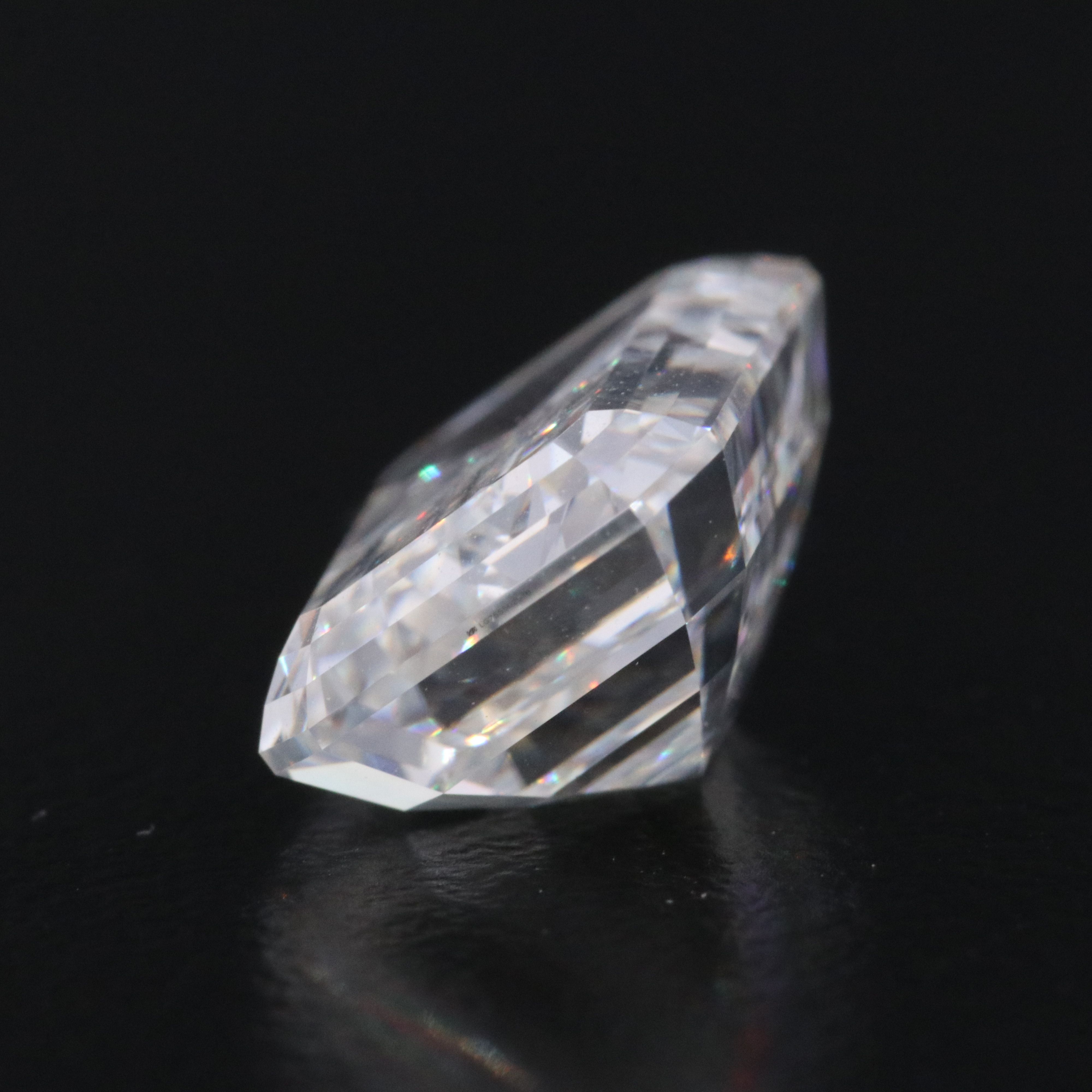 Loose 6.10 CT Lab Grown Diamond with IGI Report