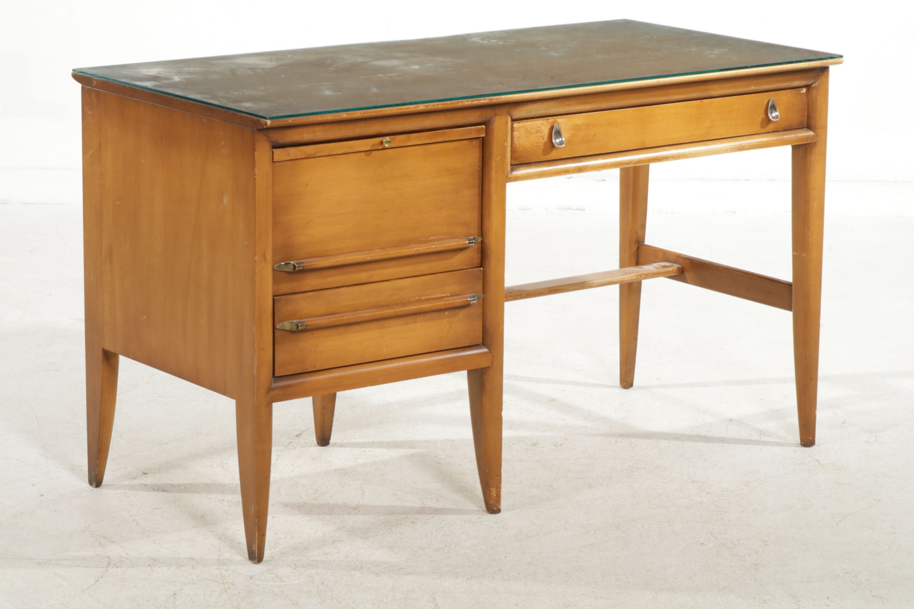 Willett Mid Century Modern Light Stained Cherry Desk, Late 20th Century