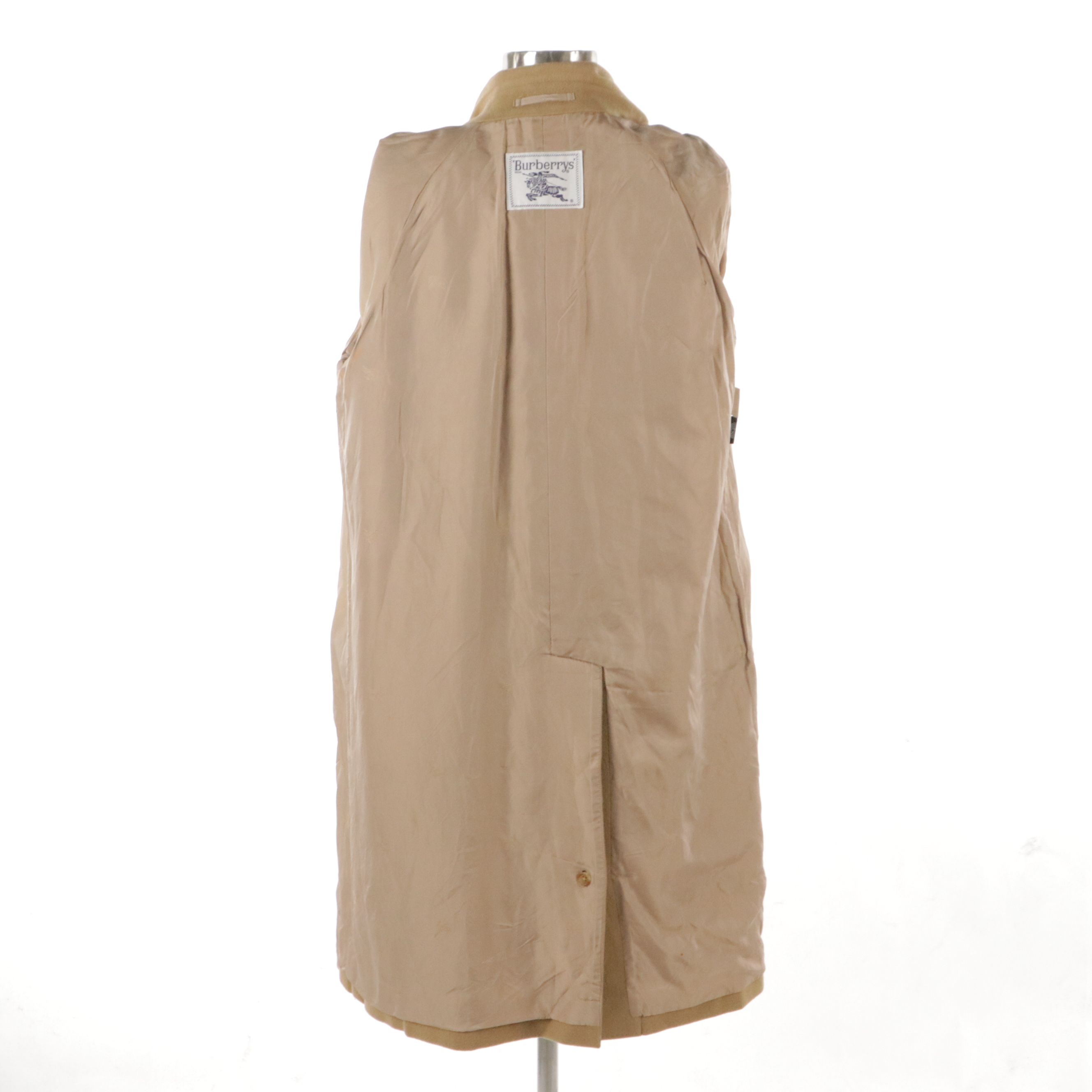 Burberrys Wool and Cashmere Blend Button-Front Coat with Hidden Placket