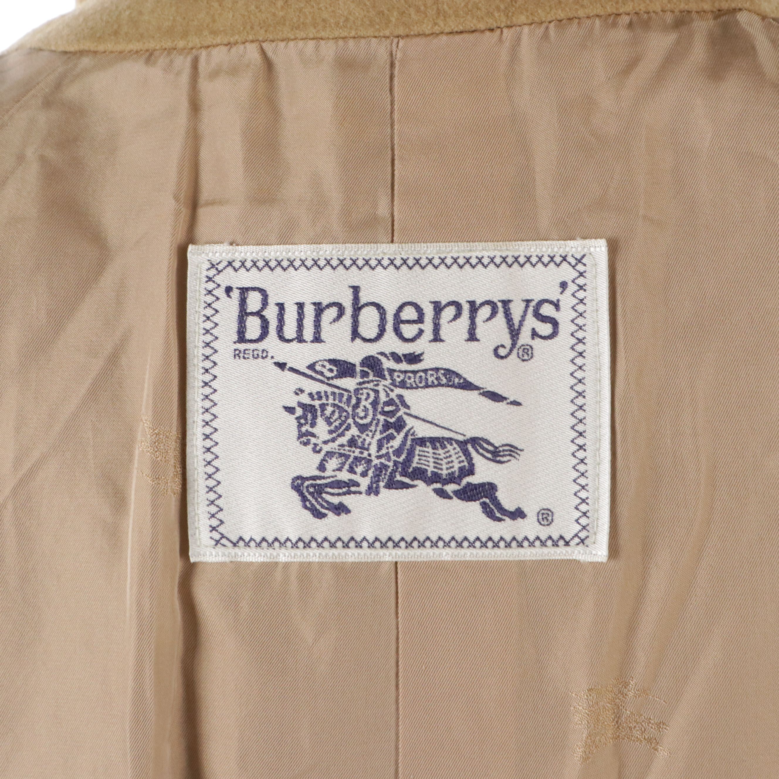 Burberrys Wool and Cashmere Blend Button-Front Coat with Hidden Placket