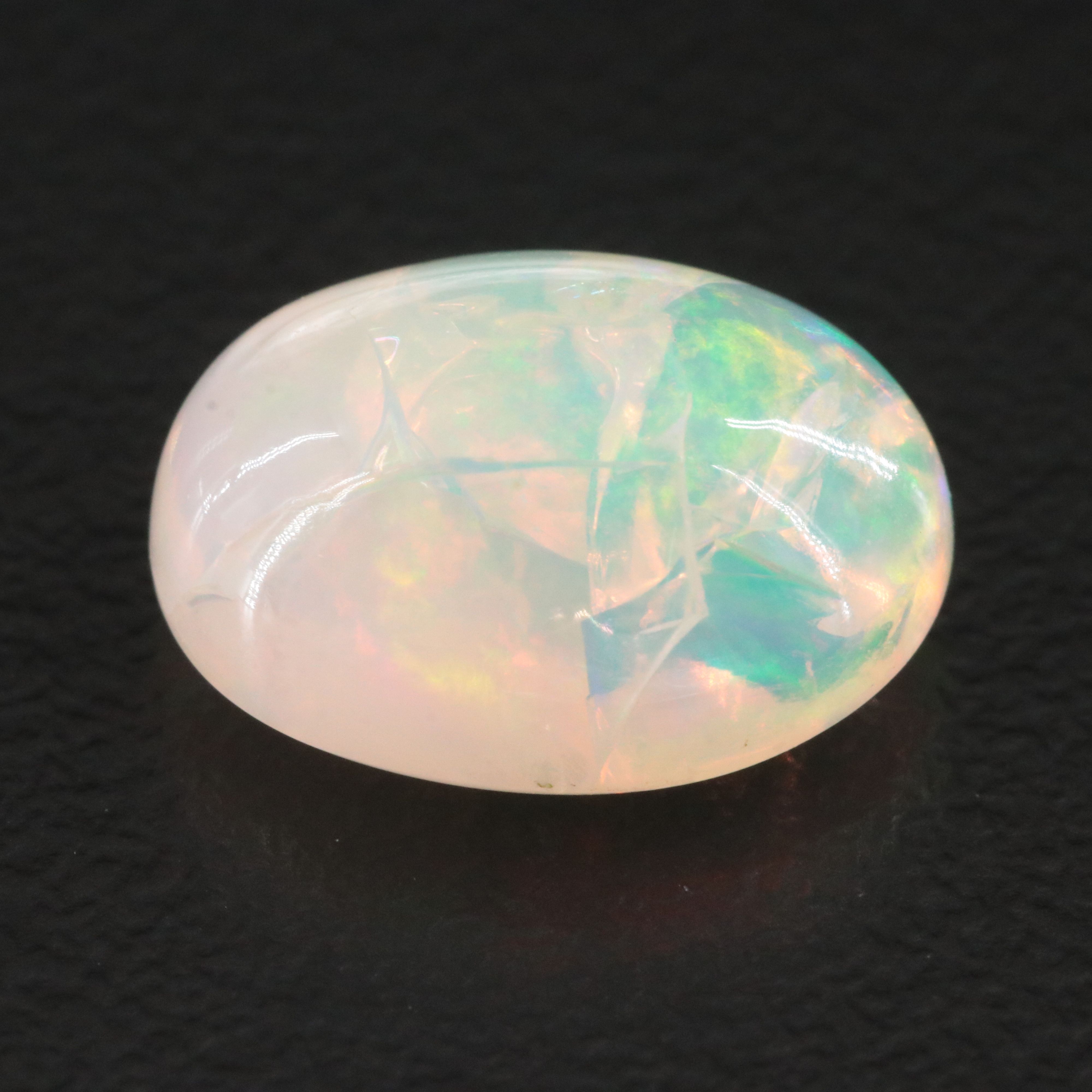 Loose 2.85 CT Opal