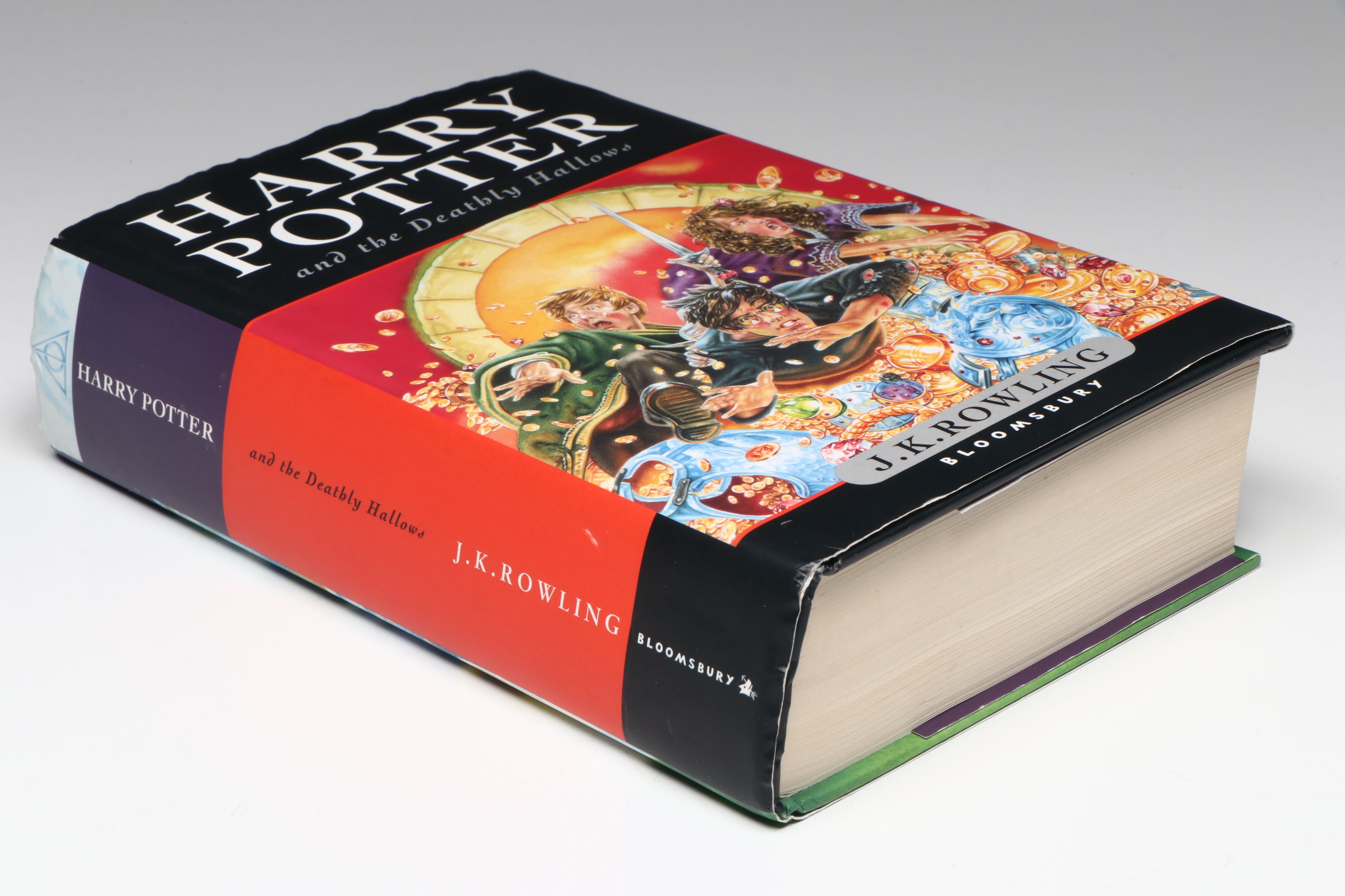 First UK Edition "Harry Potter and the Deathly Hallows" by J. K. Rowling