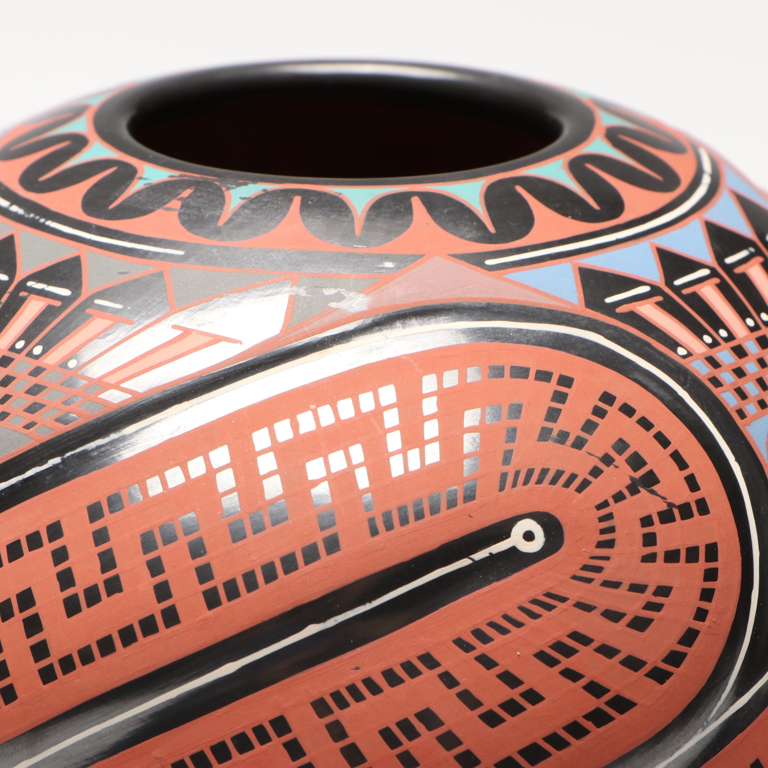 Cesar D. Nunez Mata Ortiz Polychrome Pottery Vase