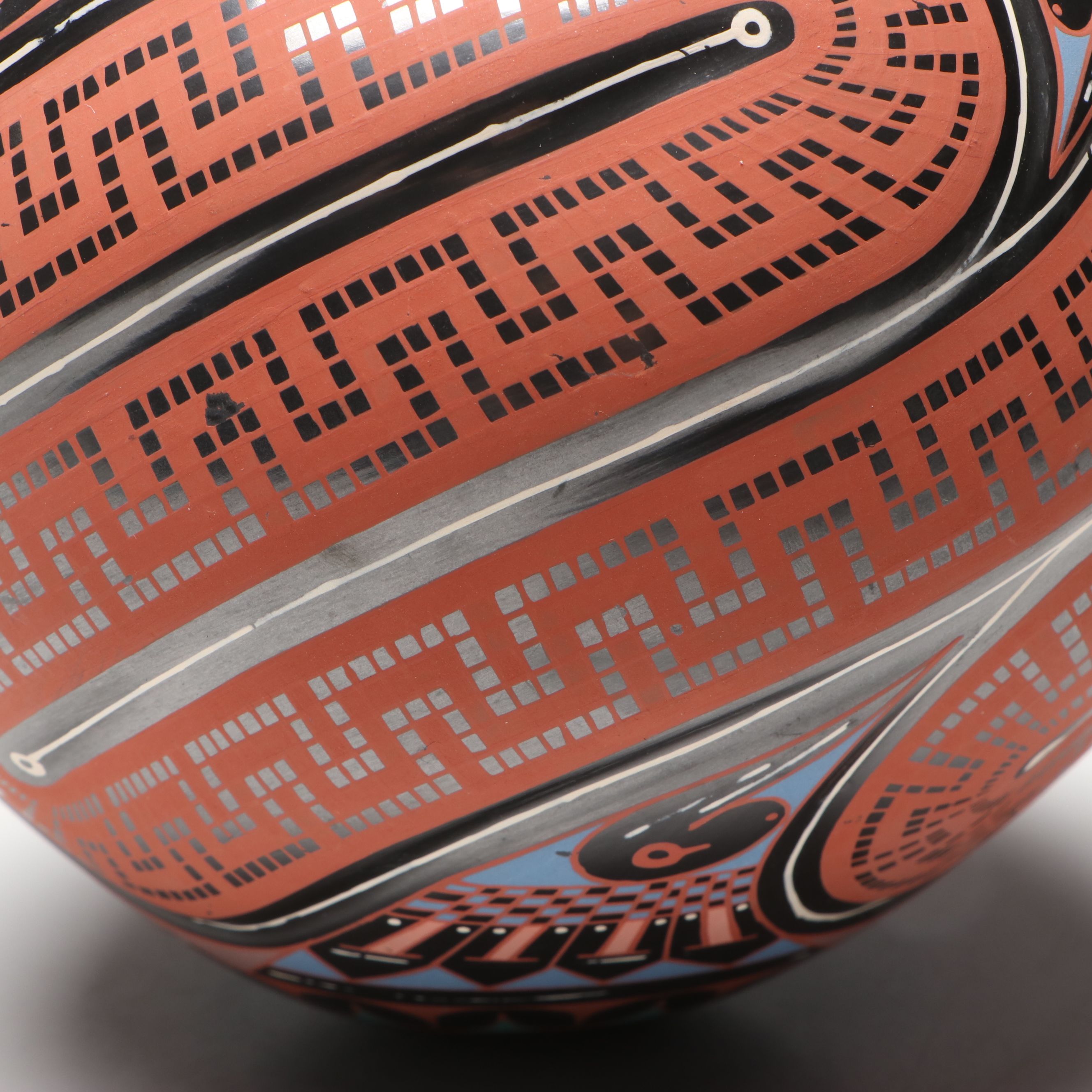 Cesar D. Nunez Mata Ortiz Polychrome Pottery Vase