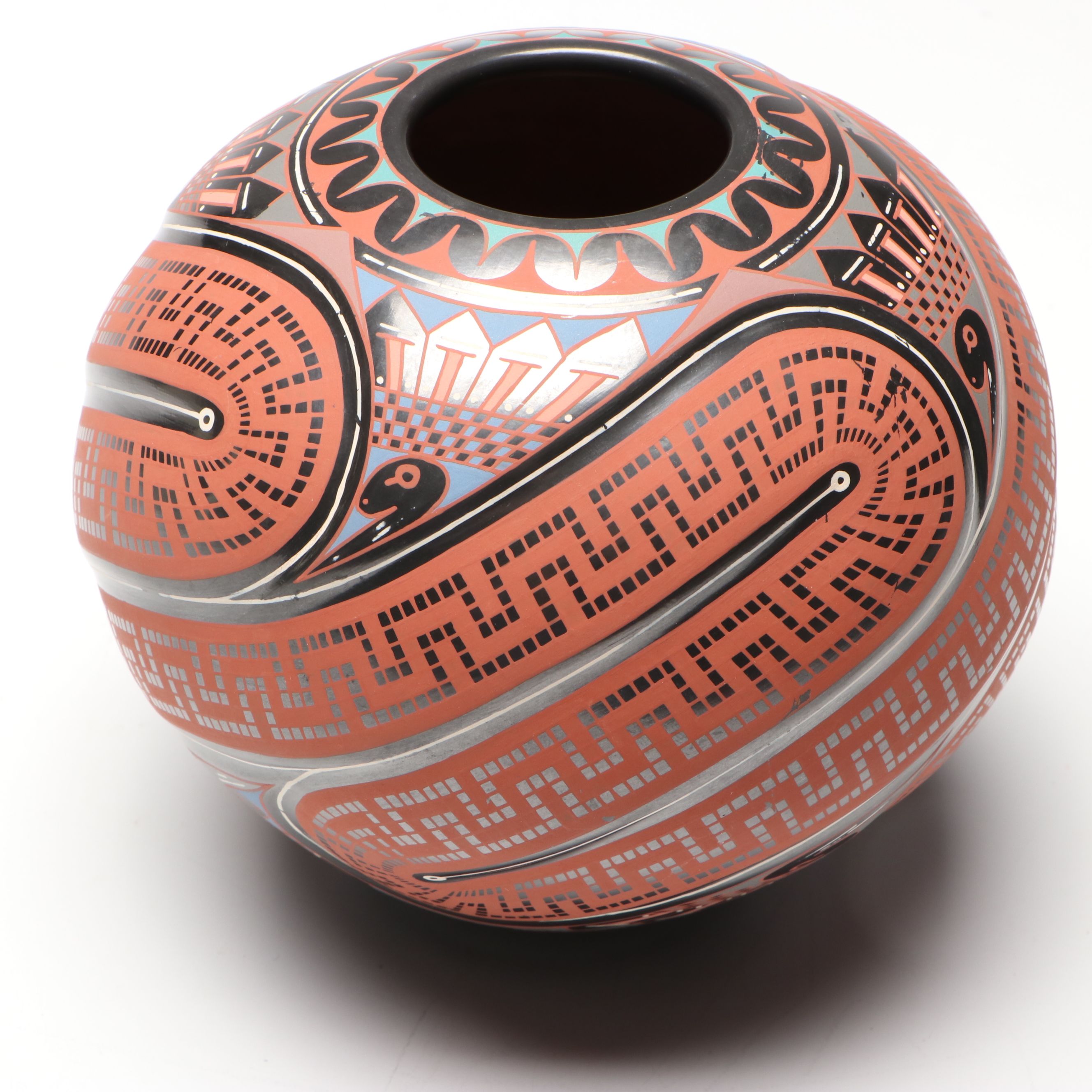 Cesar D. Nunez Mata Ortiz Polychrome Pottery Vase