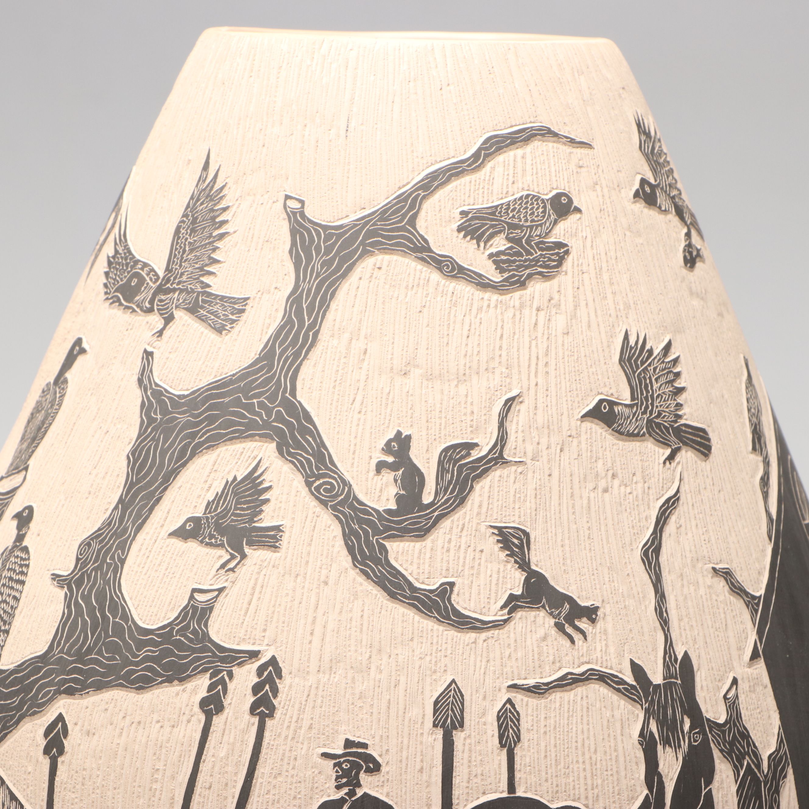 Monica Alfredo Rodriguez Mata Ortiz Sgraffito Day of the Dead Vase