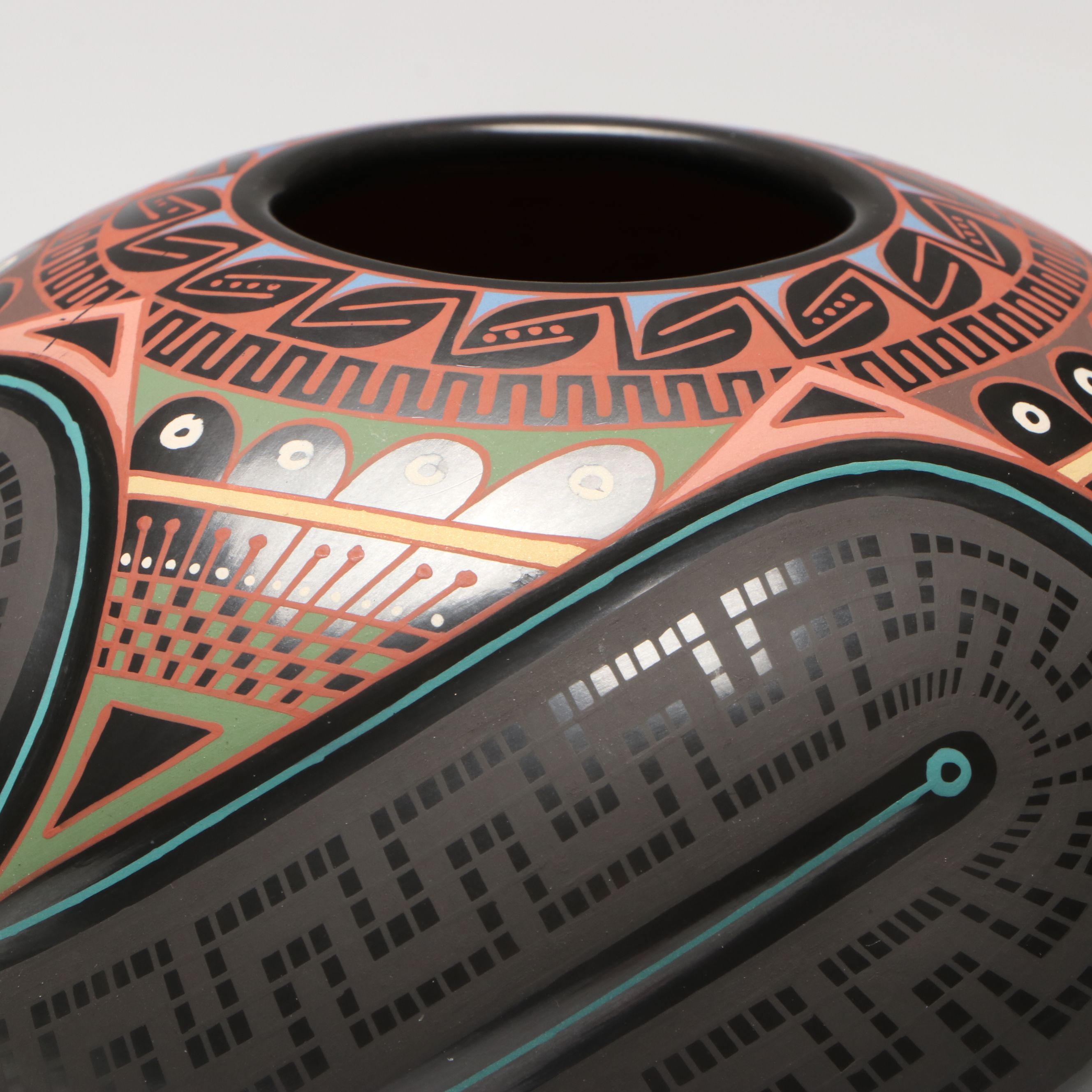 Cesar D. Nunez Mata Ortiz Polychrome Pottery Vase