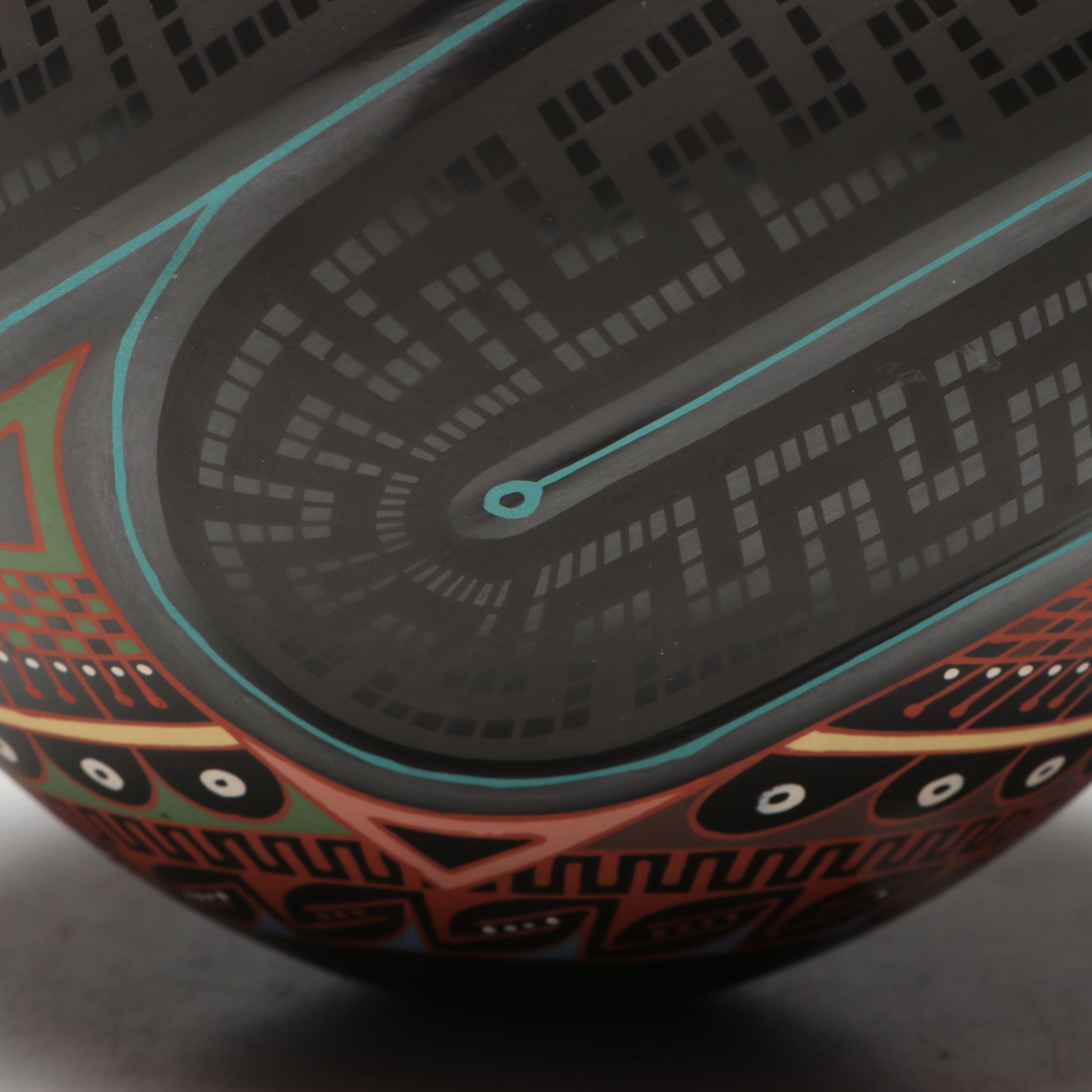 Cesar D. Nunez Mata Ortiz Polychrome Pottery Vase