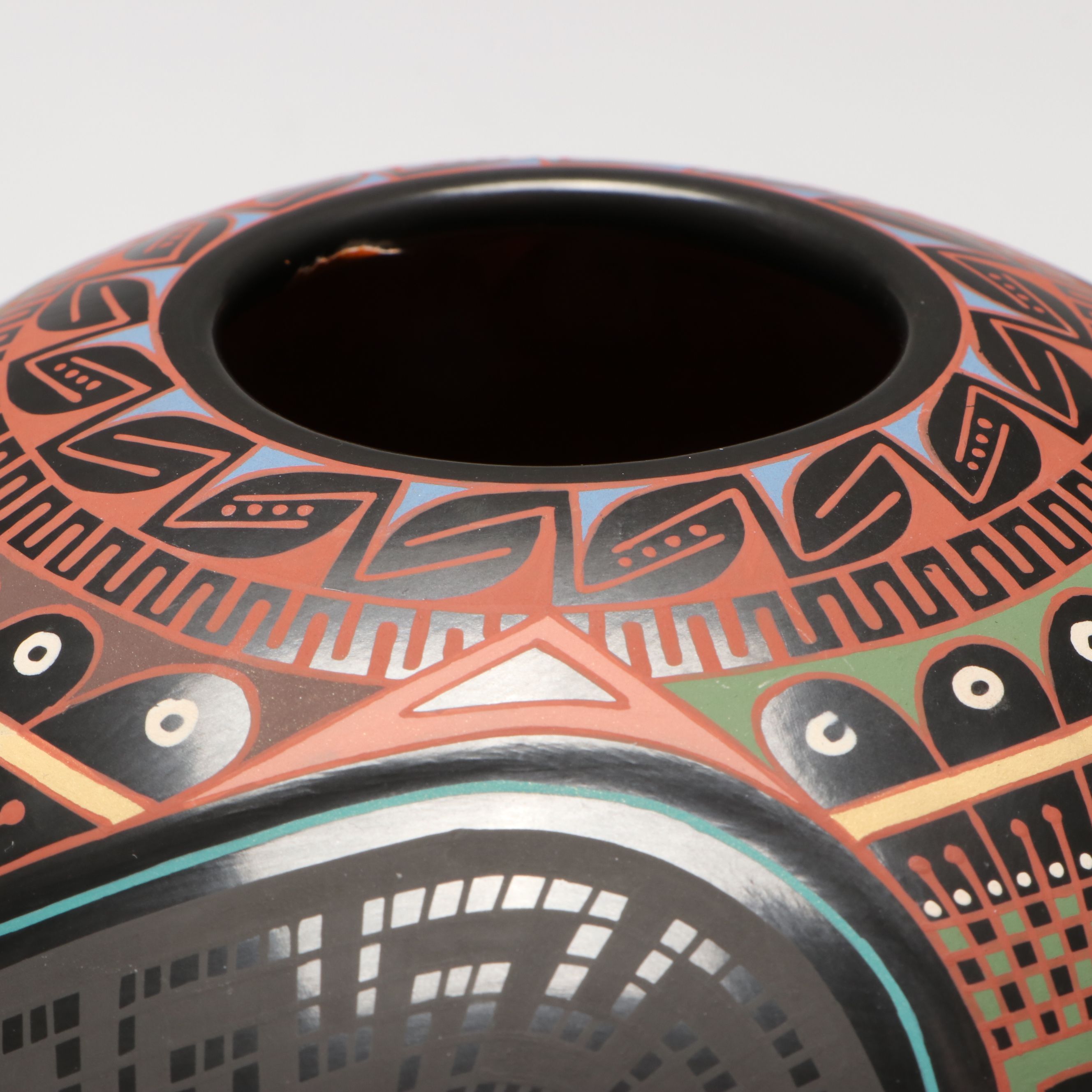 Cesar D. Nunez Mata Ortiz Polychrome Pottery Vase