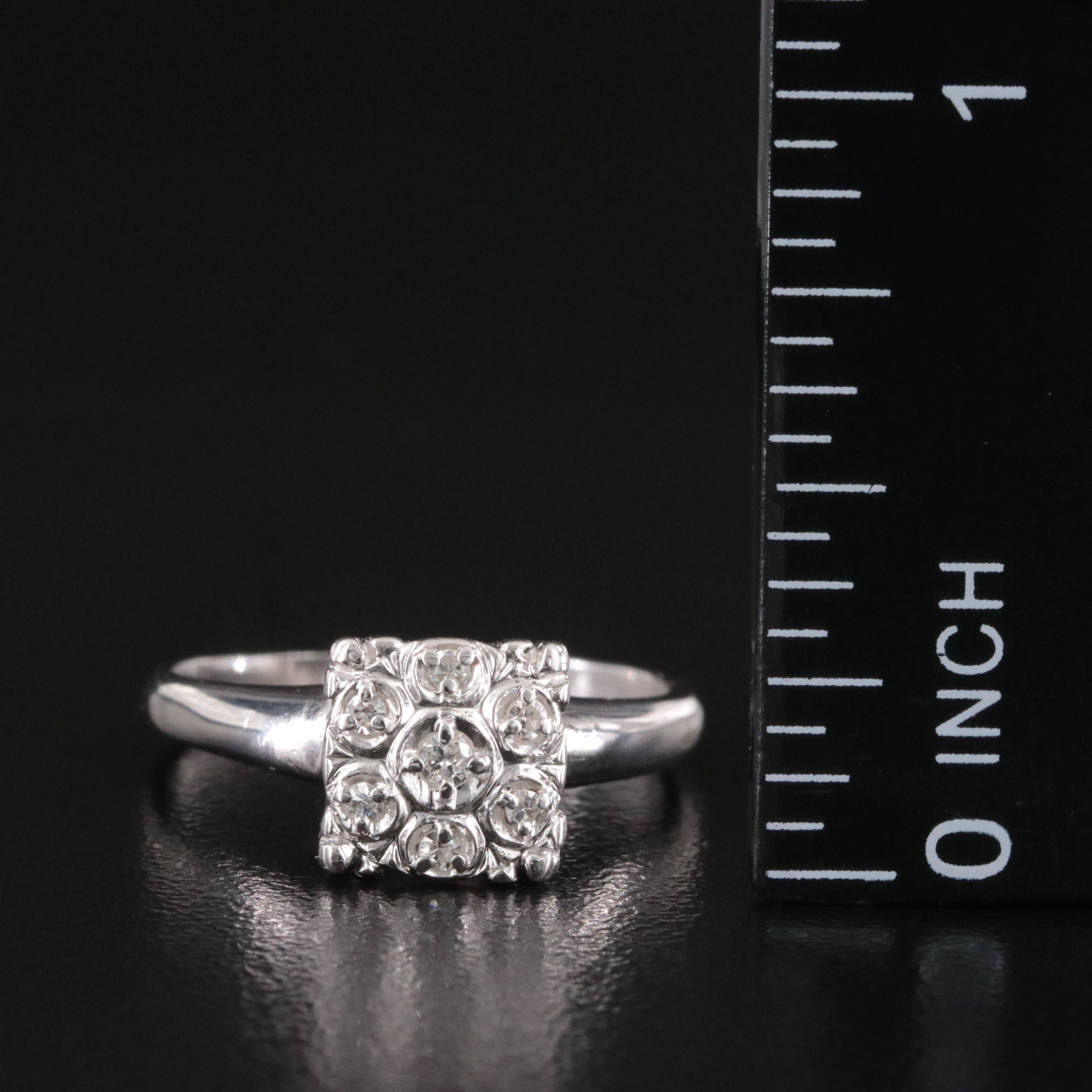 10K 0.10 CTW Diamond Ring