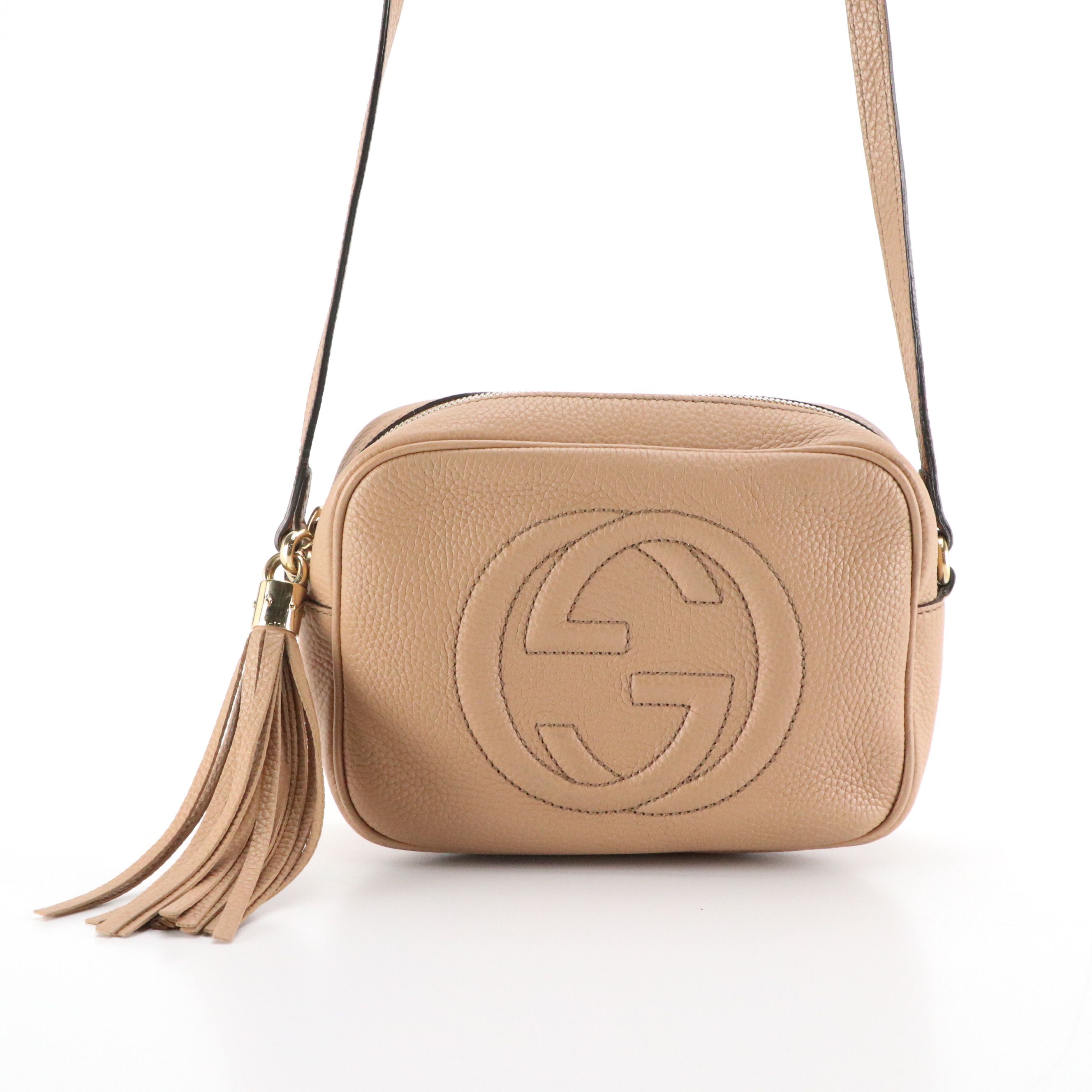 Gucci Soho Disco Crossbody Bag in Beige Calfskin Leather with Tassel Zip