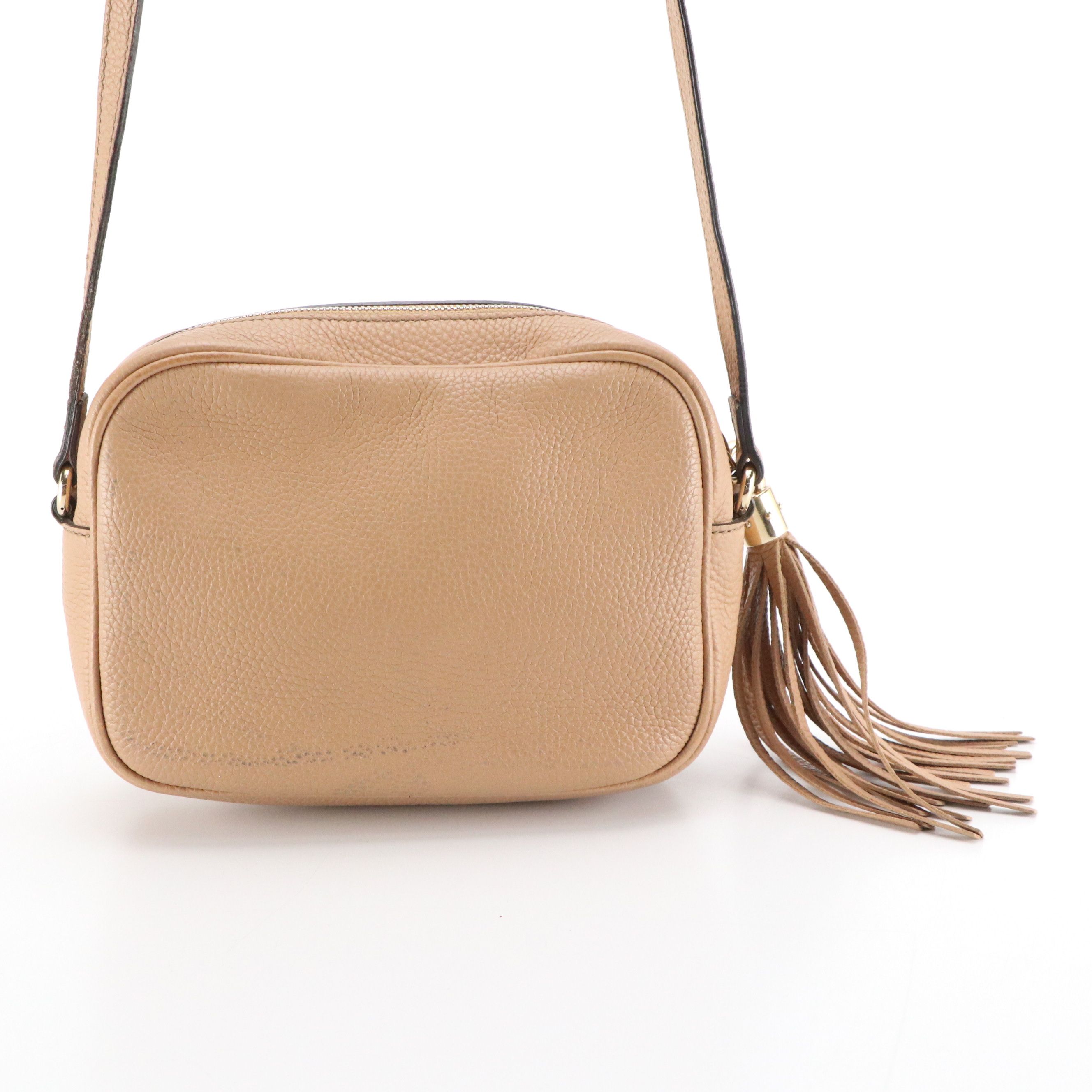 Gucci Soho Disco Crossbody Bag in Beige Calfskin Leather with Tassel Zip