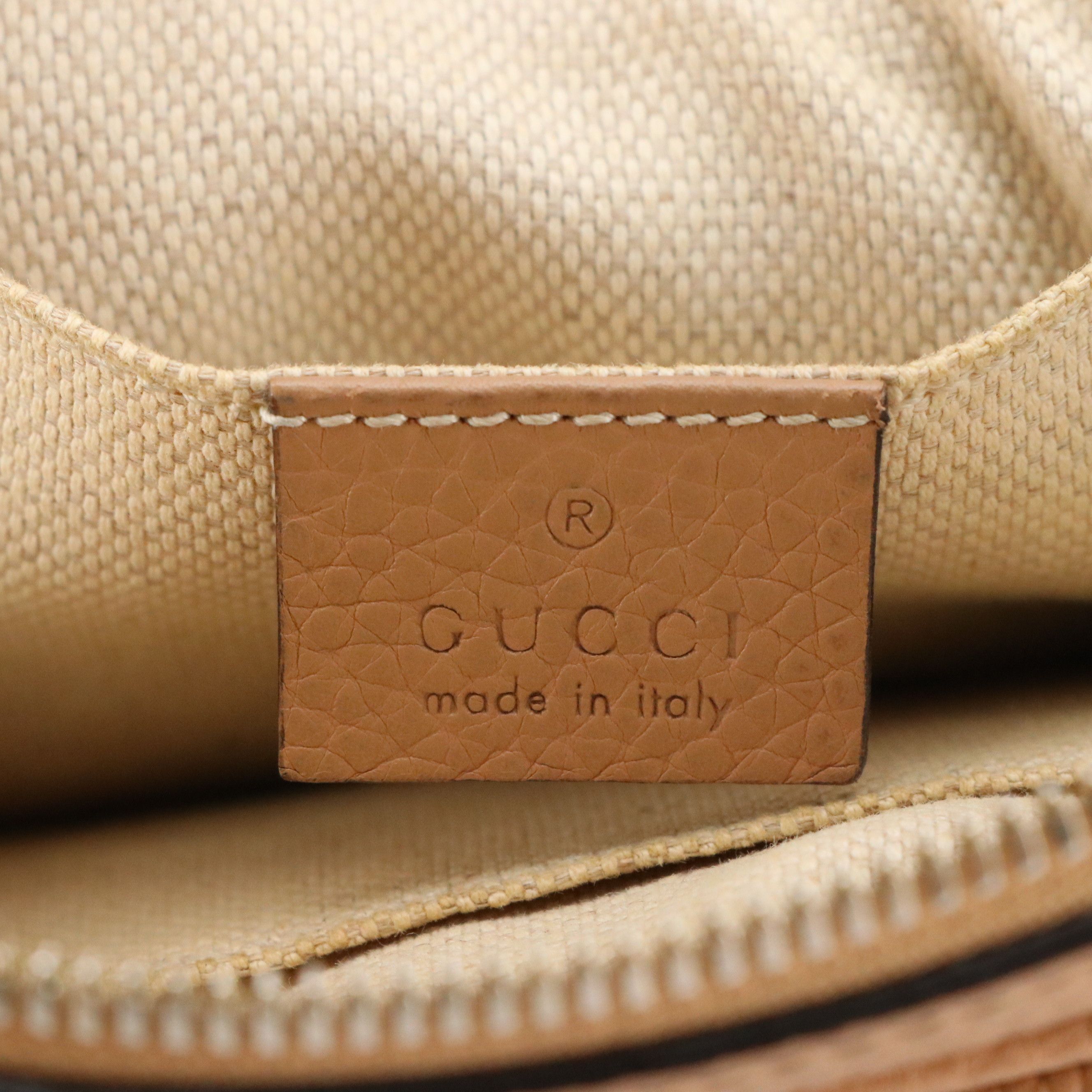 Gucci Soho Disco Crossbody Bag in Beige Calfskin Leather with Tassel Zip