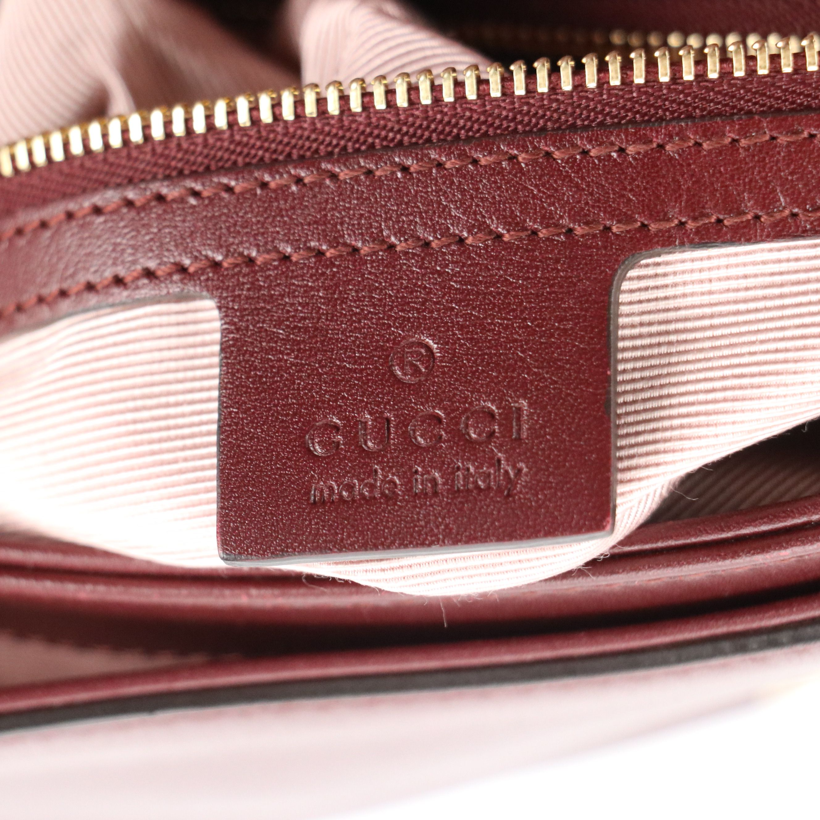 Gucci Small Arli Crossbody Bag in Burgundy Leather