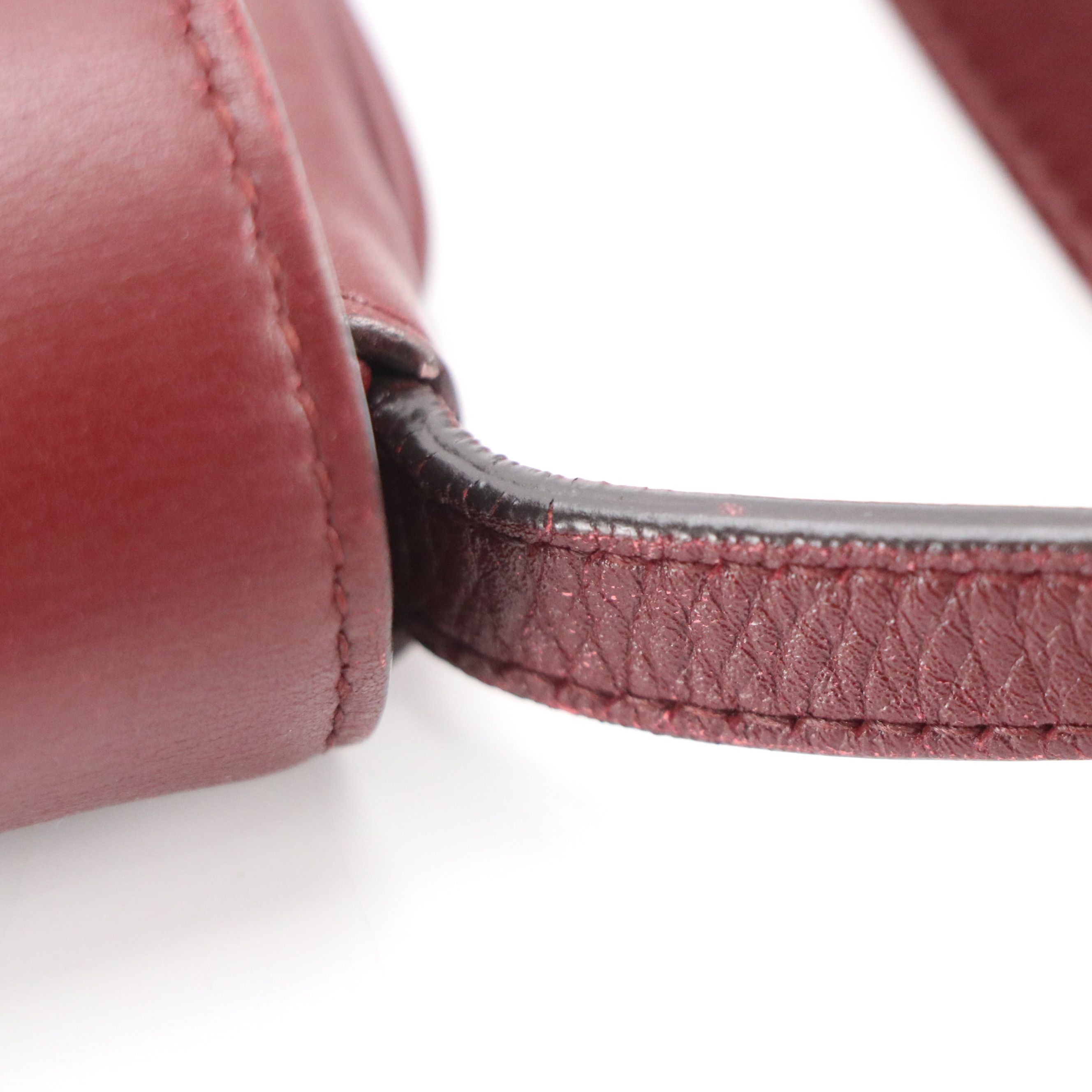 Gucci Small Arli Crossbody Bag in Burgundy Leather