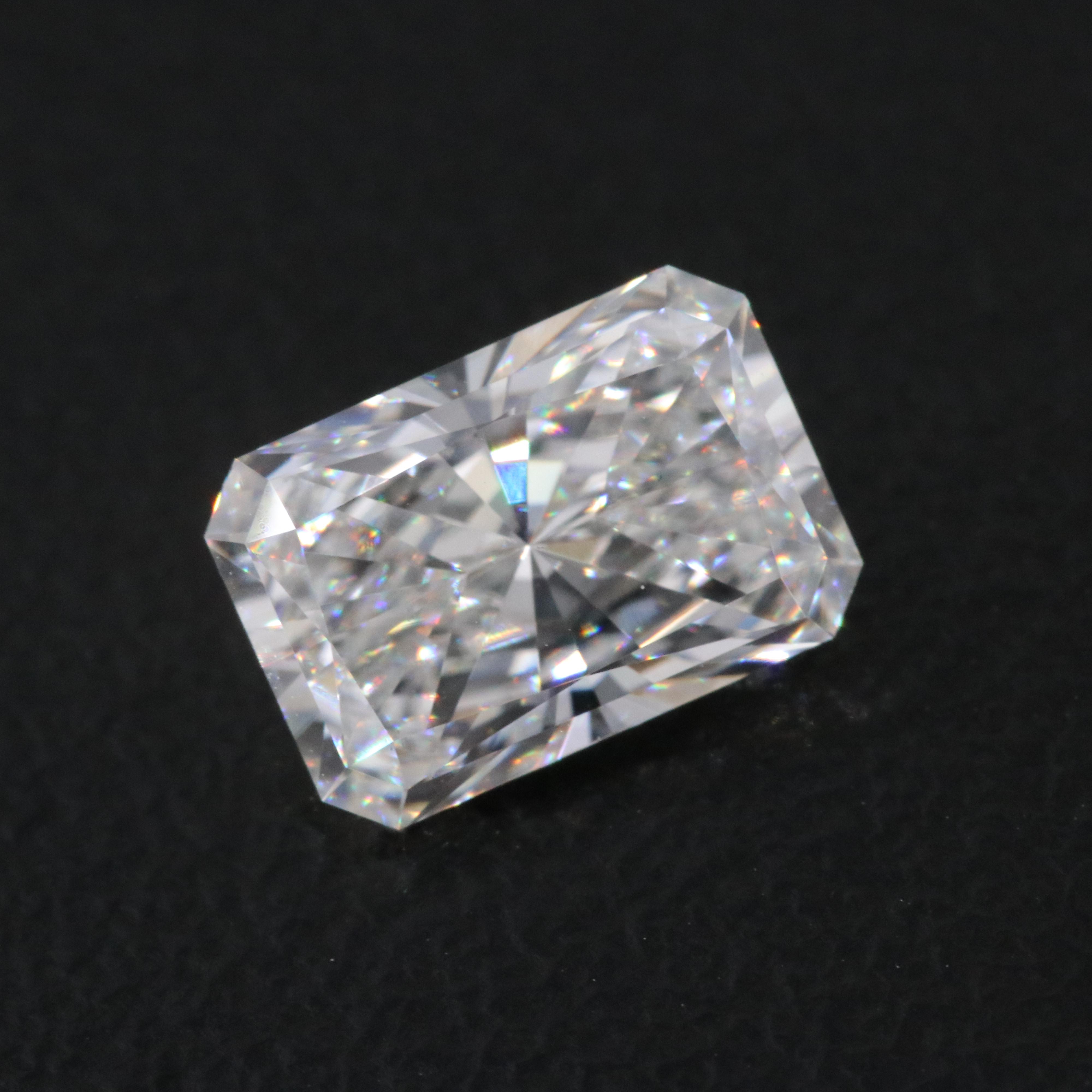 Loose 1.34 CT Lab Grown Diamond with IGI Report