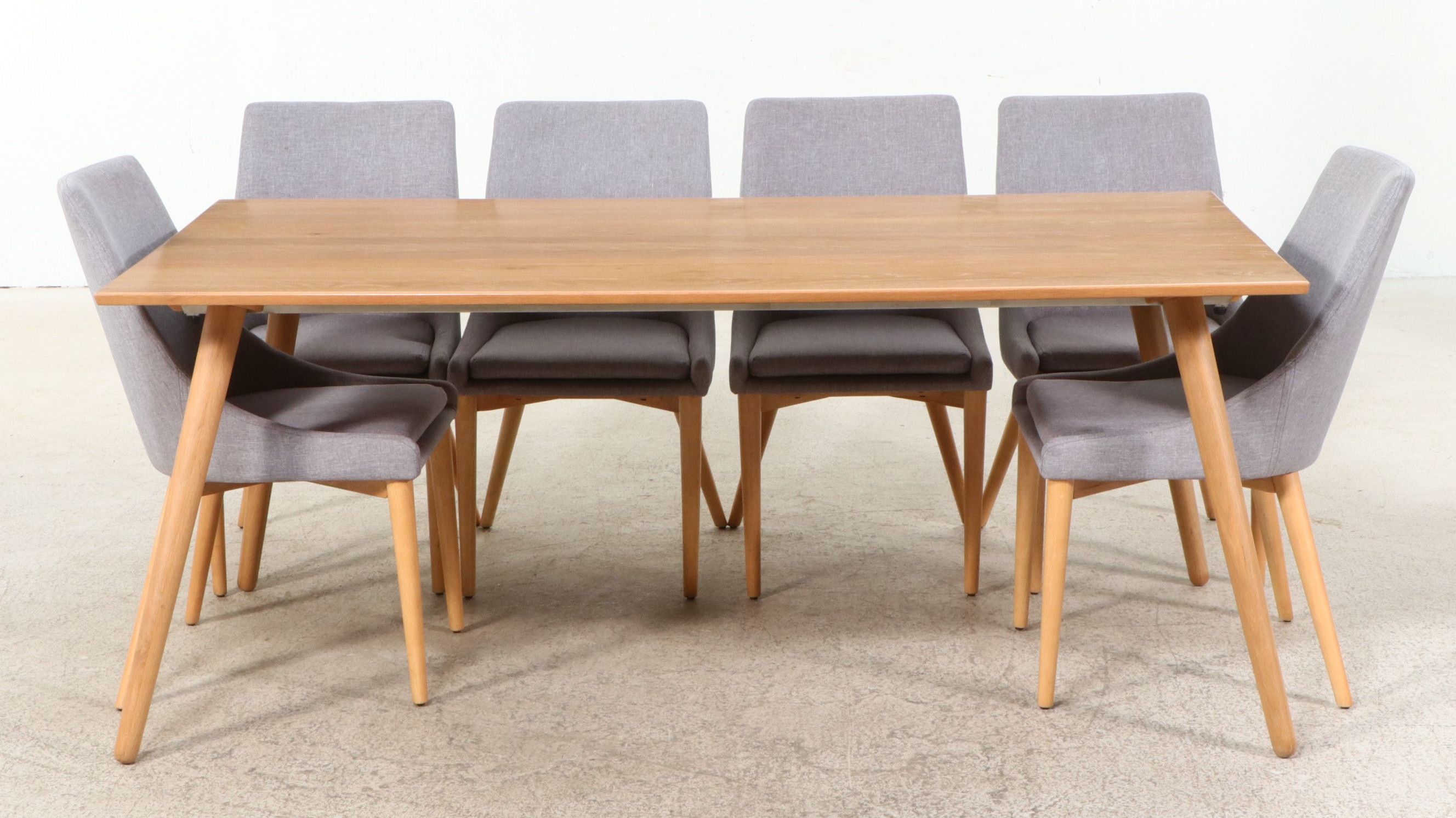 Seven-Piece Dining Set with Article "Seno" Oak Dining Table and "Candra" Chairs