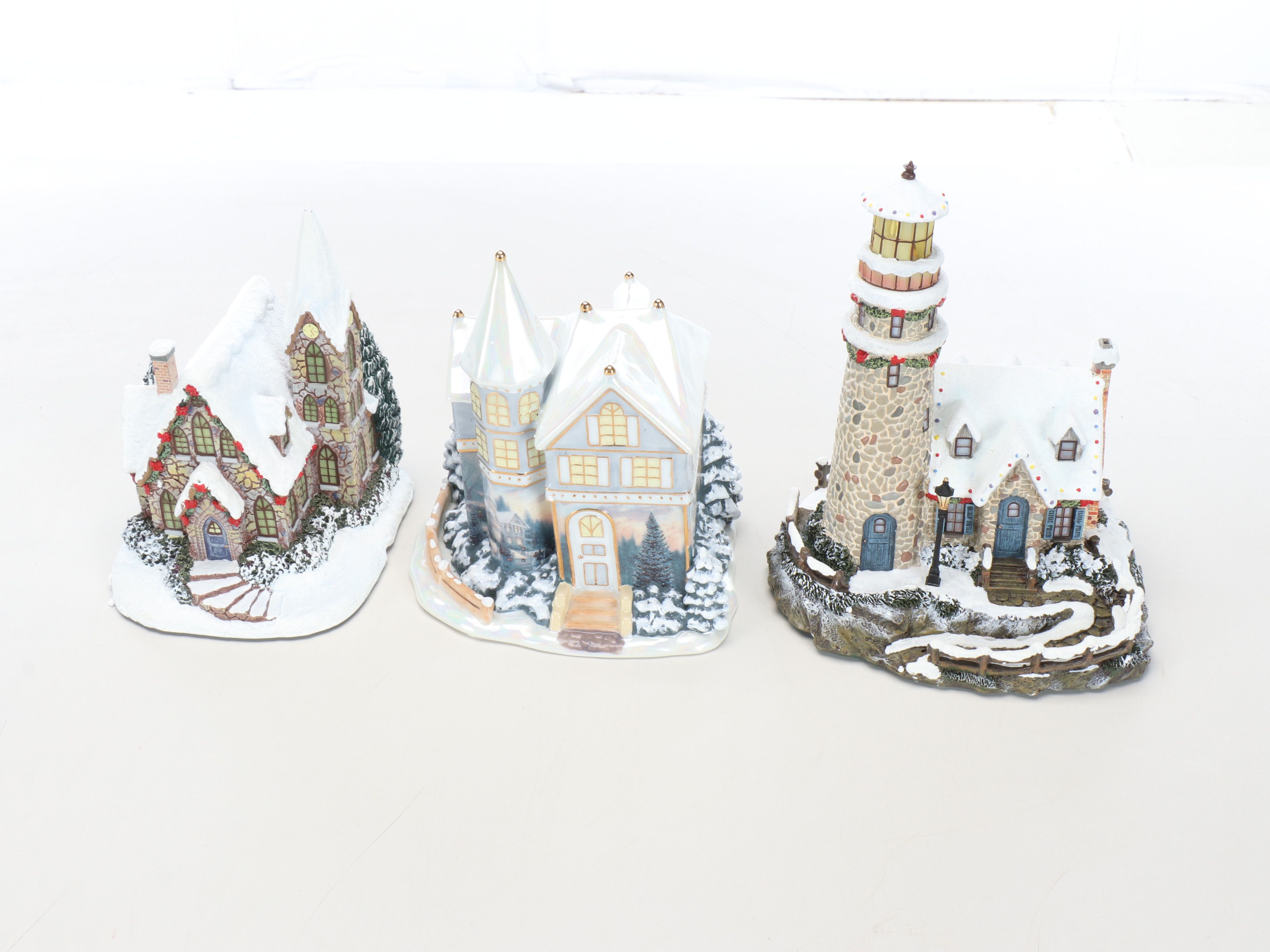 Thomas Kinkade "Wonderland Express Christmas Tree" and More Village Décor