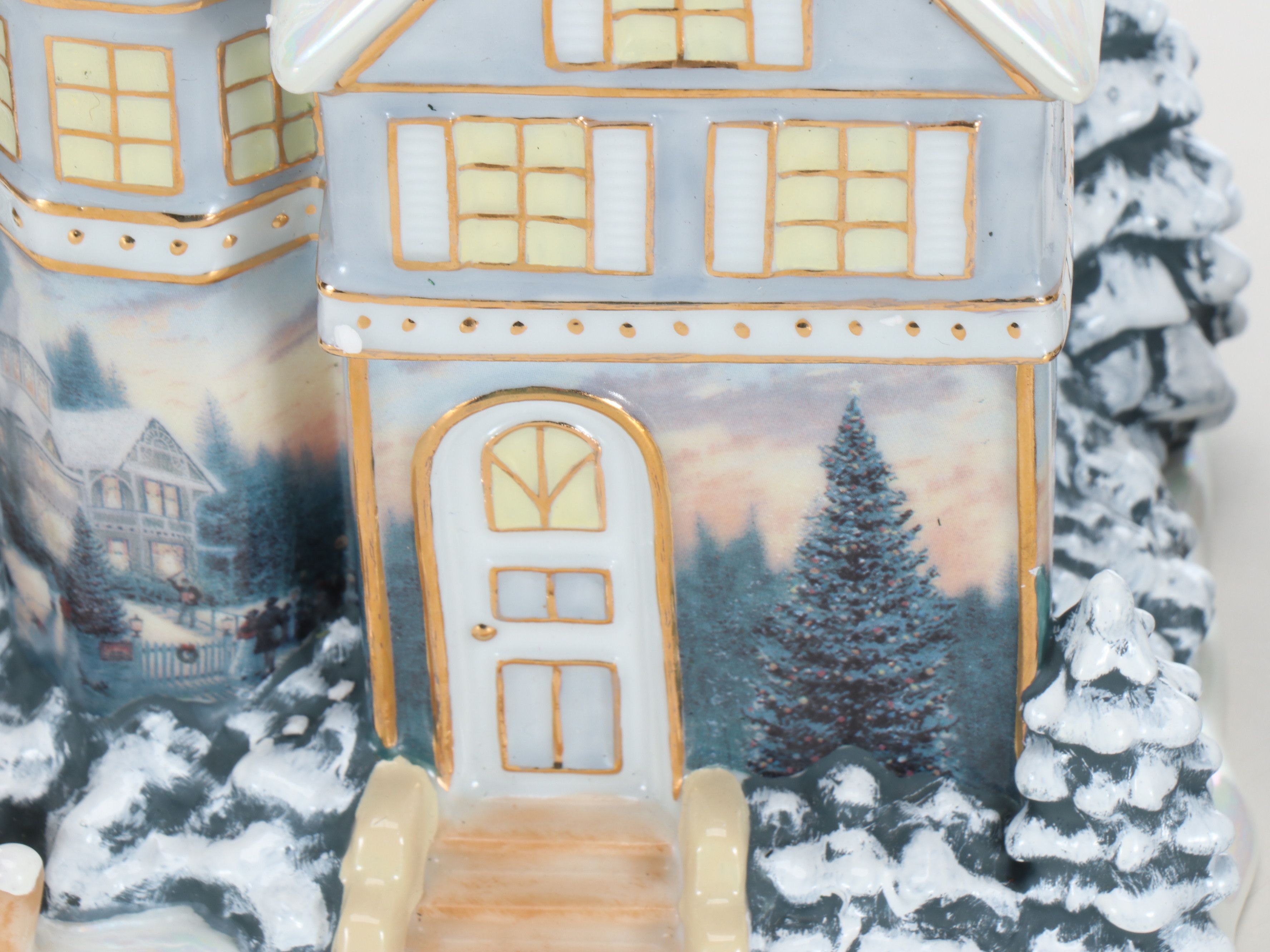 Thomas Kinkade "Wonderland Express Christmas Tree" and More Village Décor