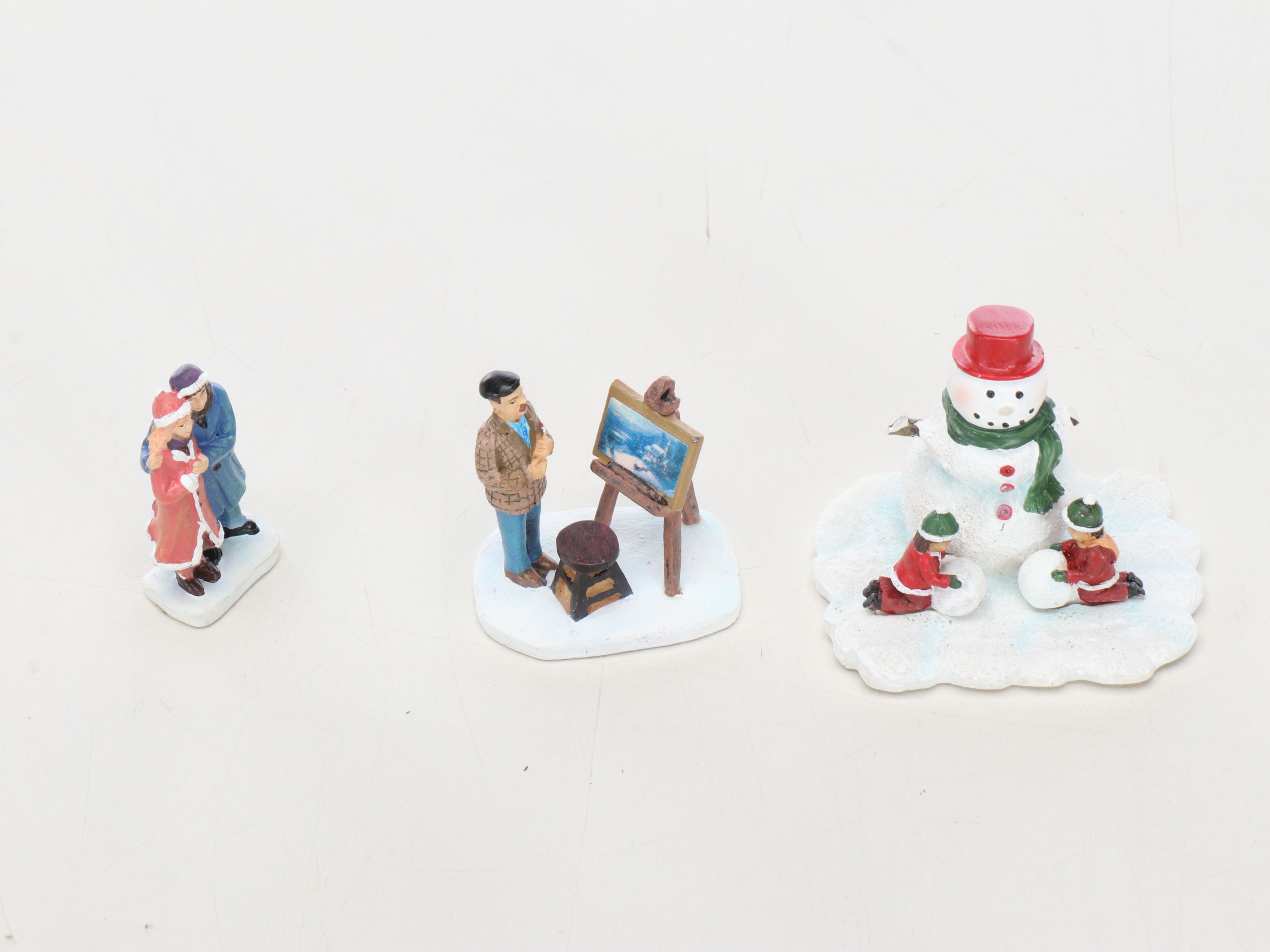 Thomas Kinkade "Wonderland Express Christmas Tree" and More Village Décor