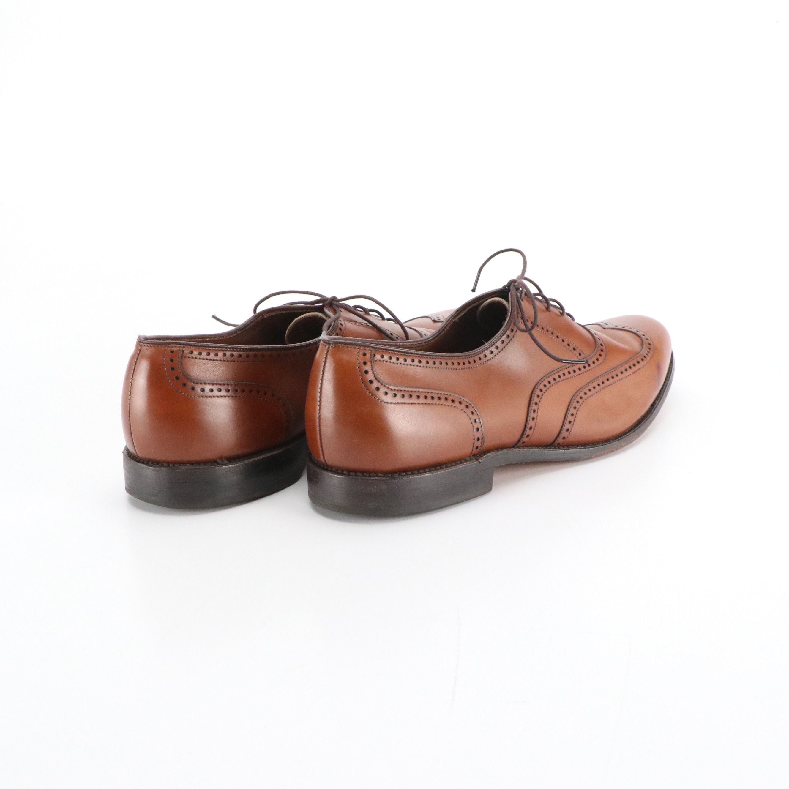 Men's Allen Edmonds "Marlow" Wingtip Oxfords in Walnut Brown Leather, With Box