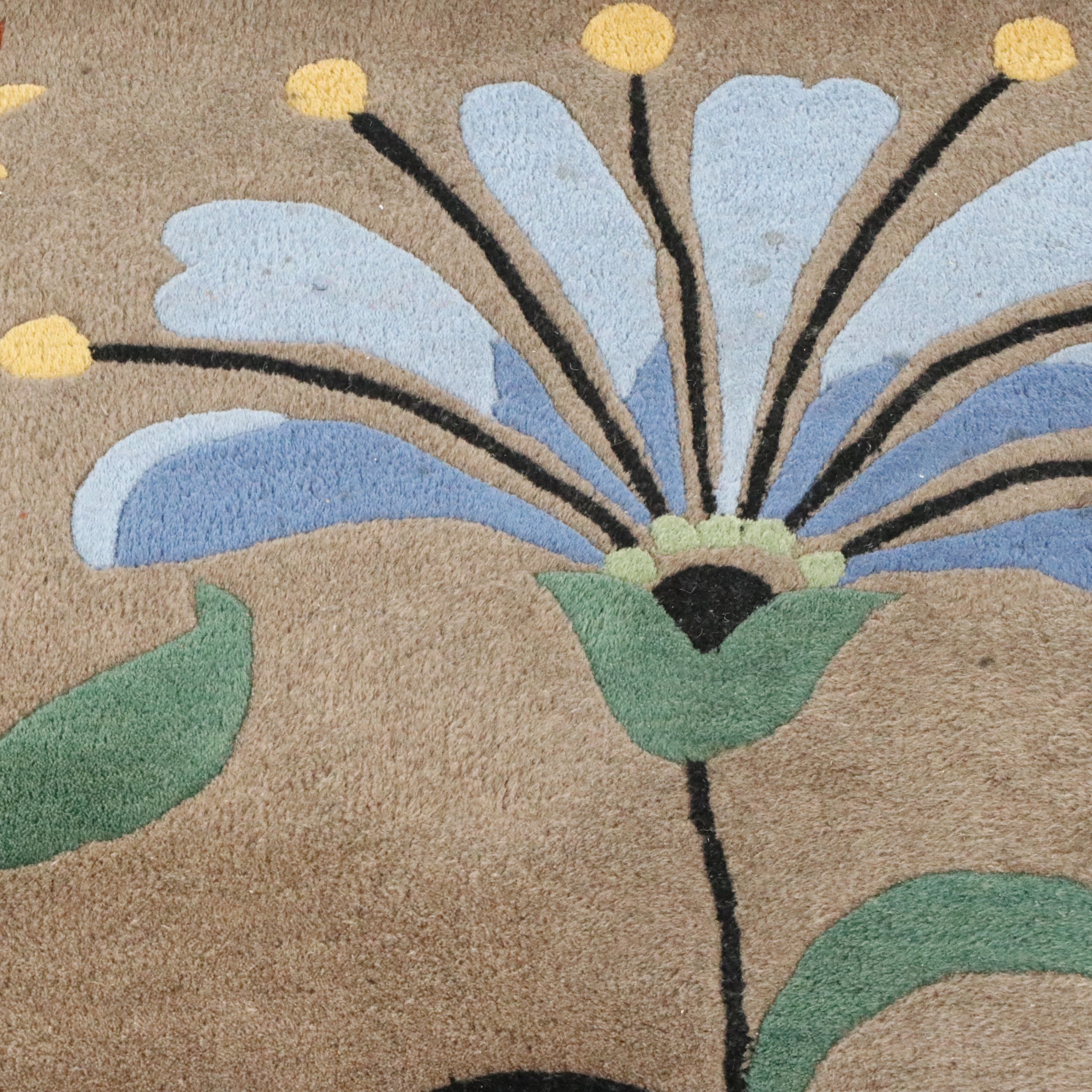 5'1 x 7'1 Hand-Tufted Contemporary Floral Area Rug