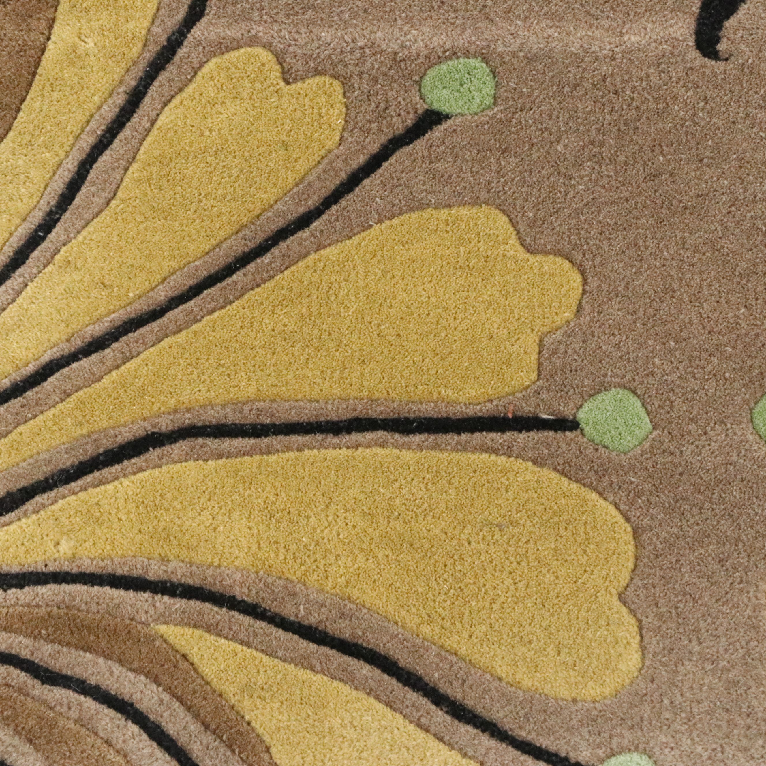 5'1 x 7'1 Hand-Tufted Contemporary Floral Area Rug