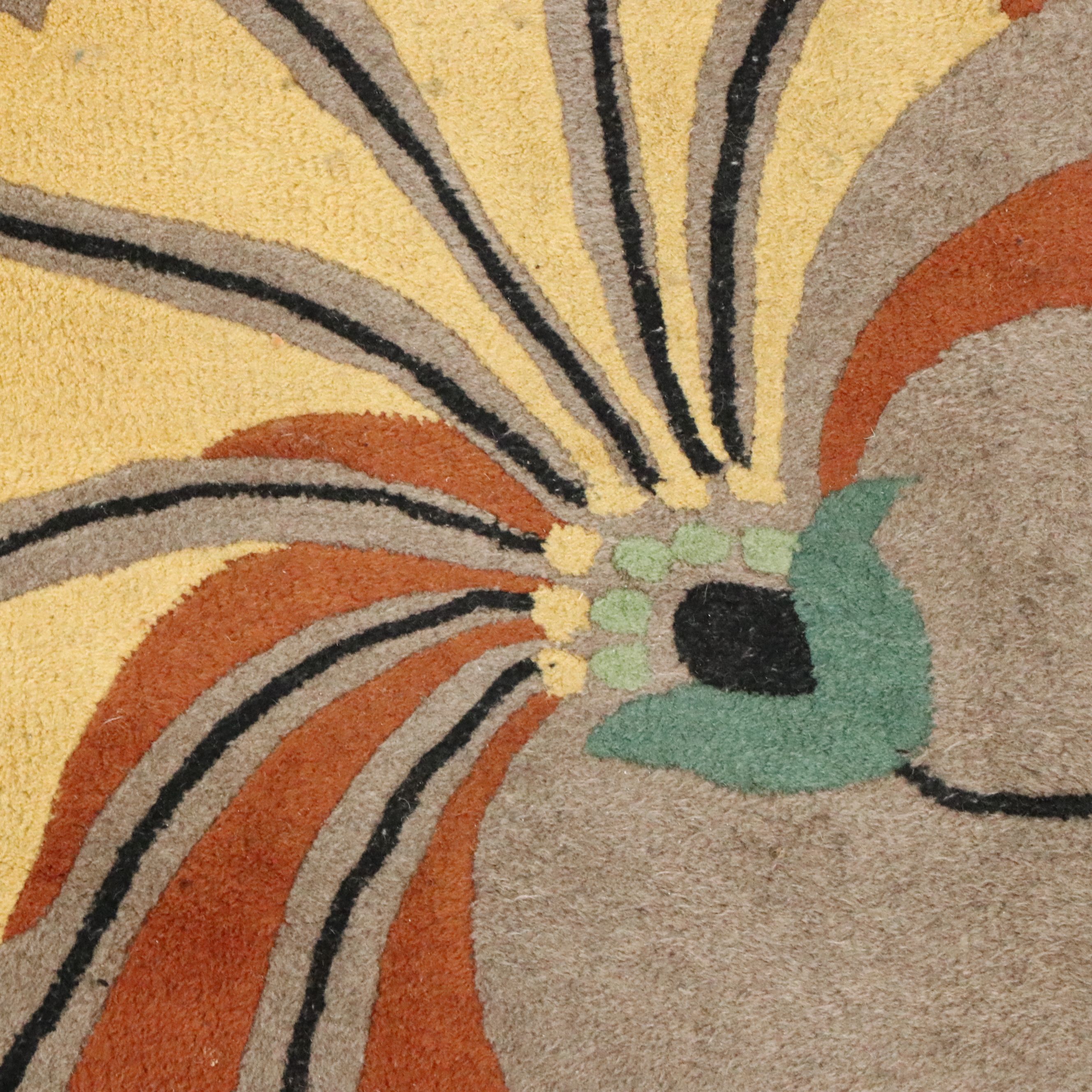 5'1 x 7'1 Hand-Tufted Contemporary Floral Area Rug