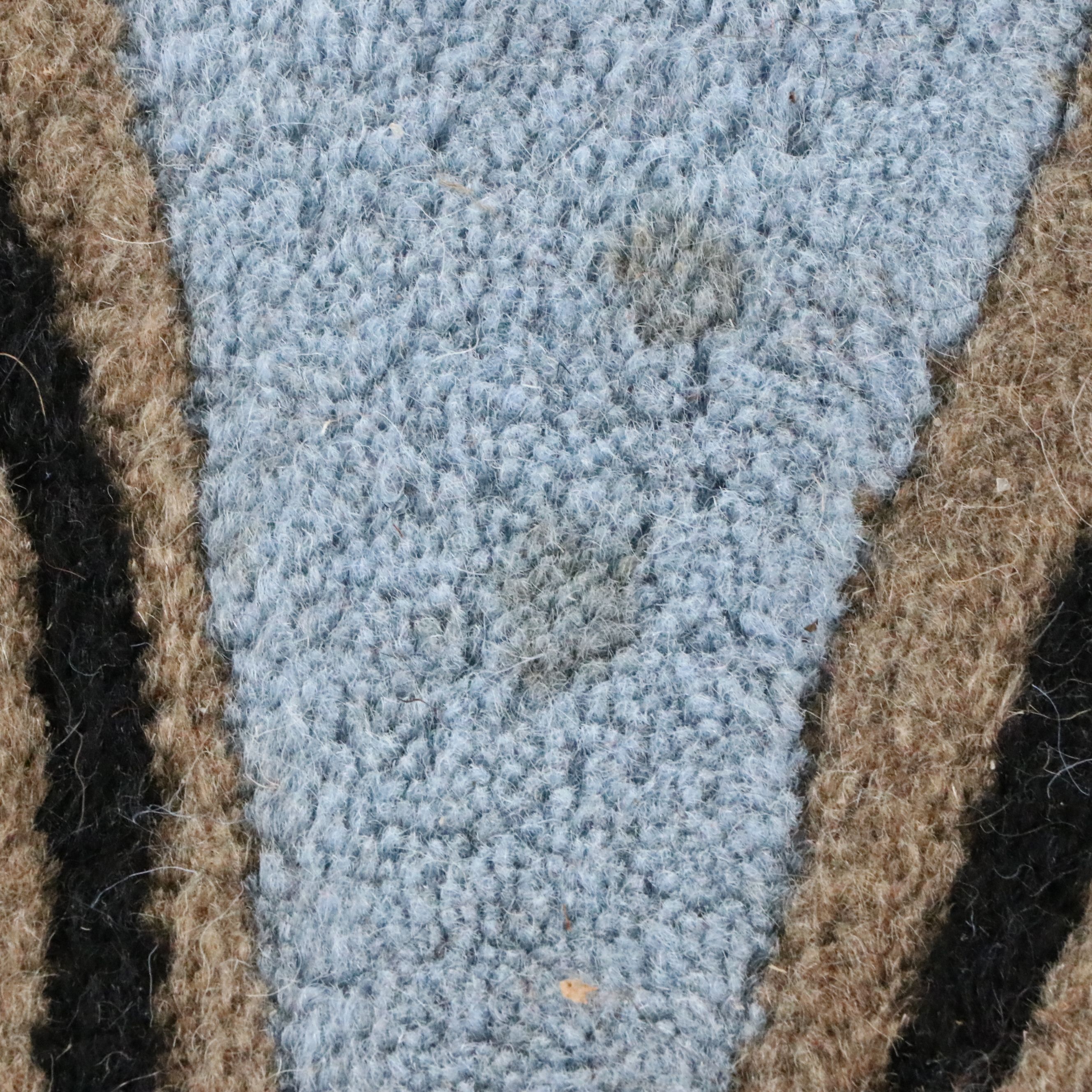 5'1 x 7'1 Hand-Tufted Contemporary Floral Area Rug