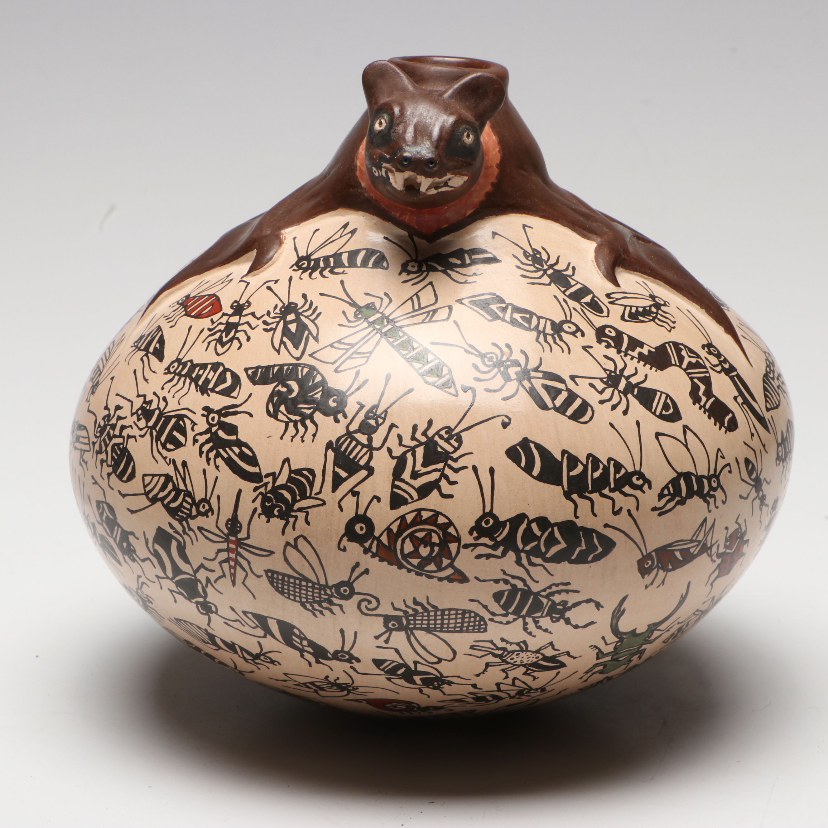 Manuel Rodriguez Guillen Mata Ortiz Pottery Vase with Bat and Insects