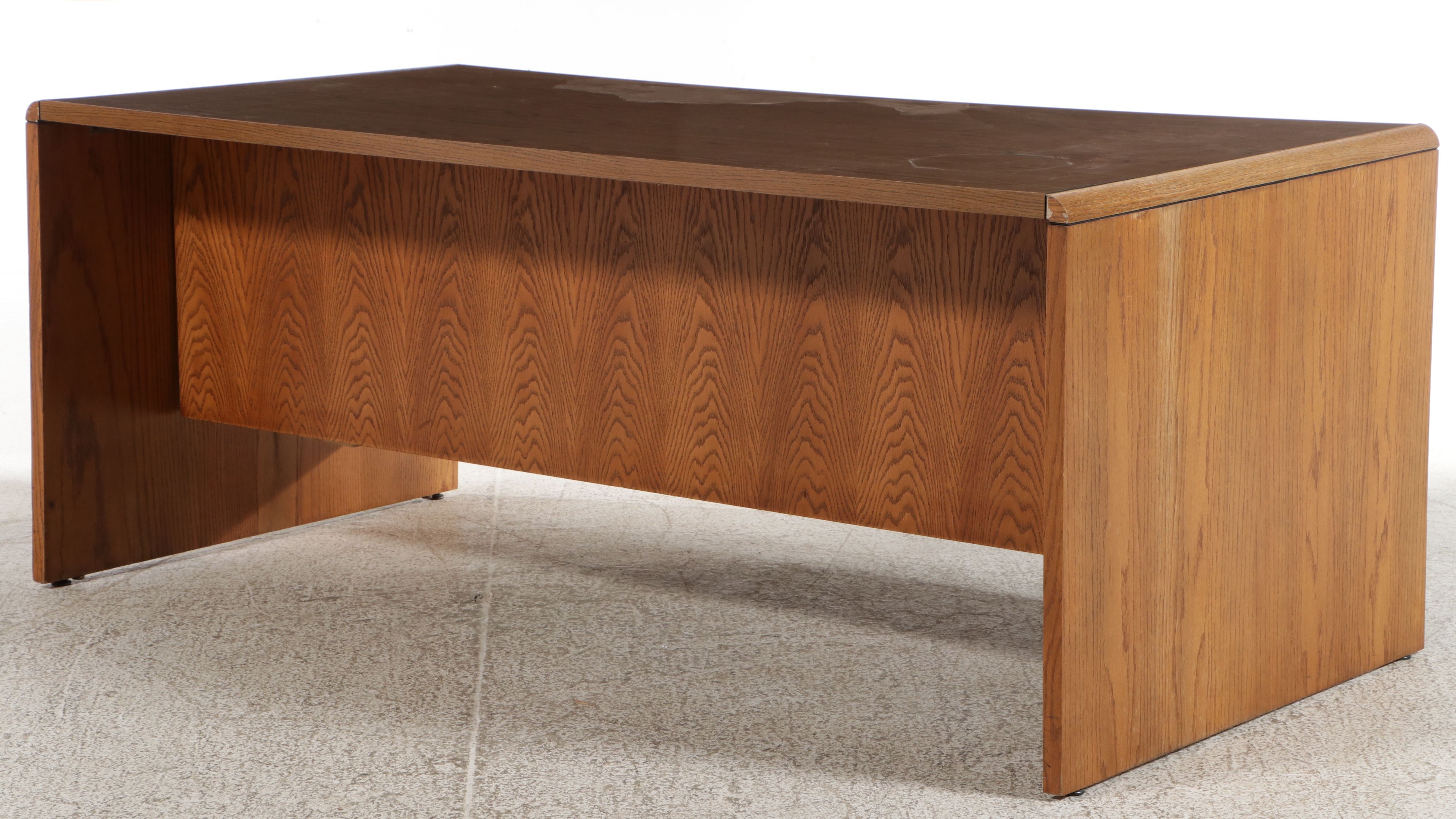 Brutalist Style Oak Veneer Executive Desk, Late 20th Century