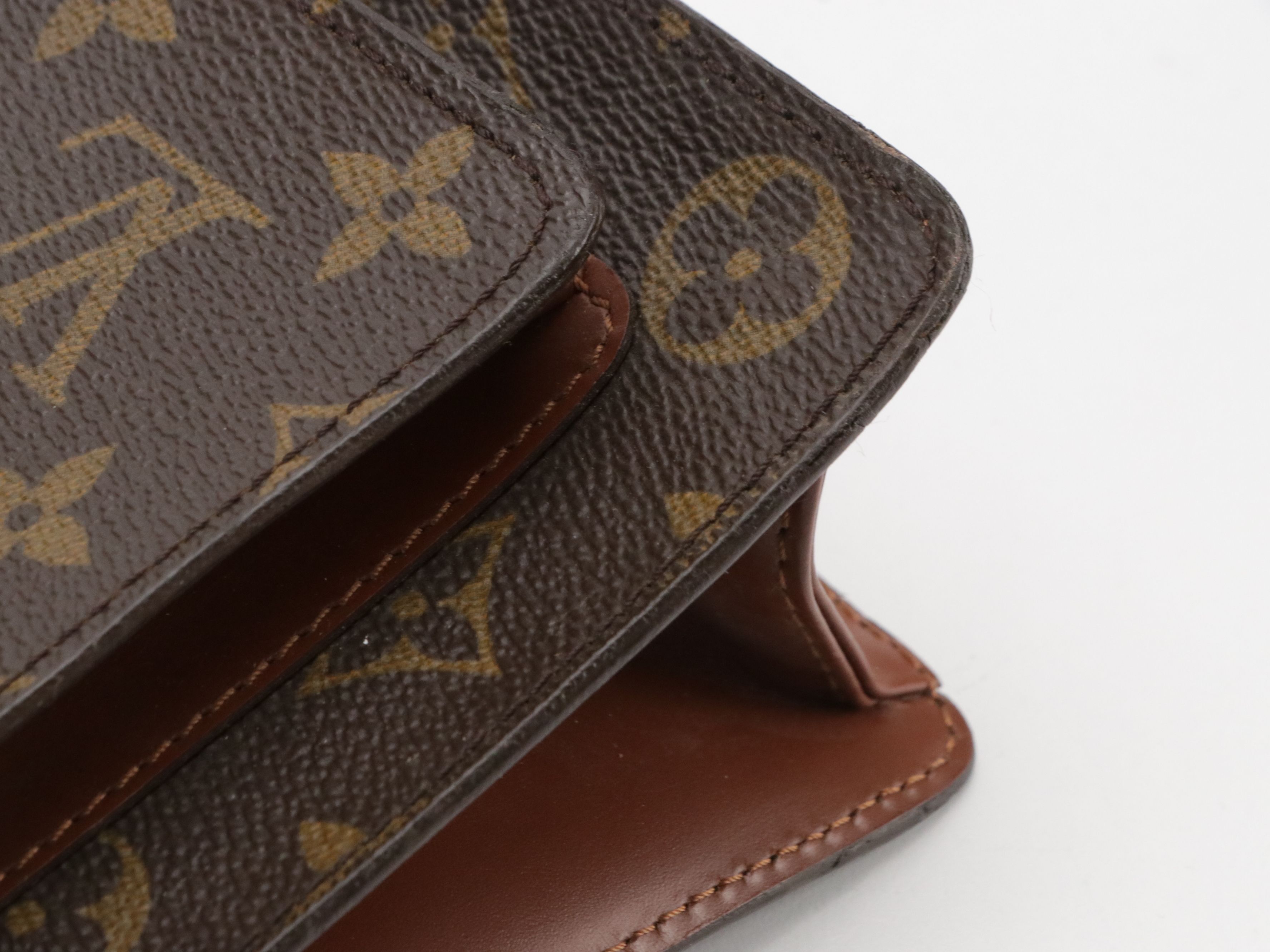 Louis Vuitton Monceau 28 Bag in Monogram Canvas and Leather