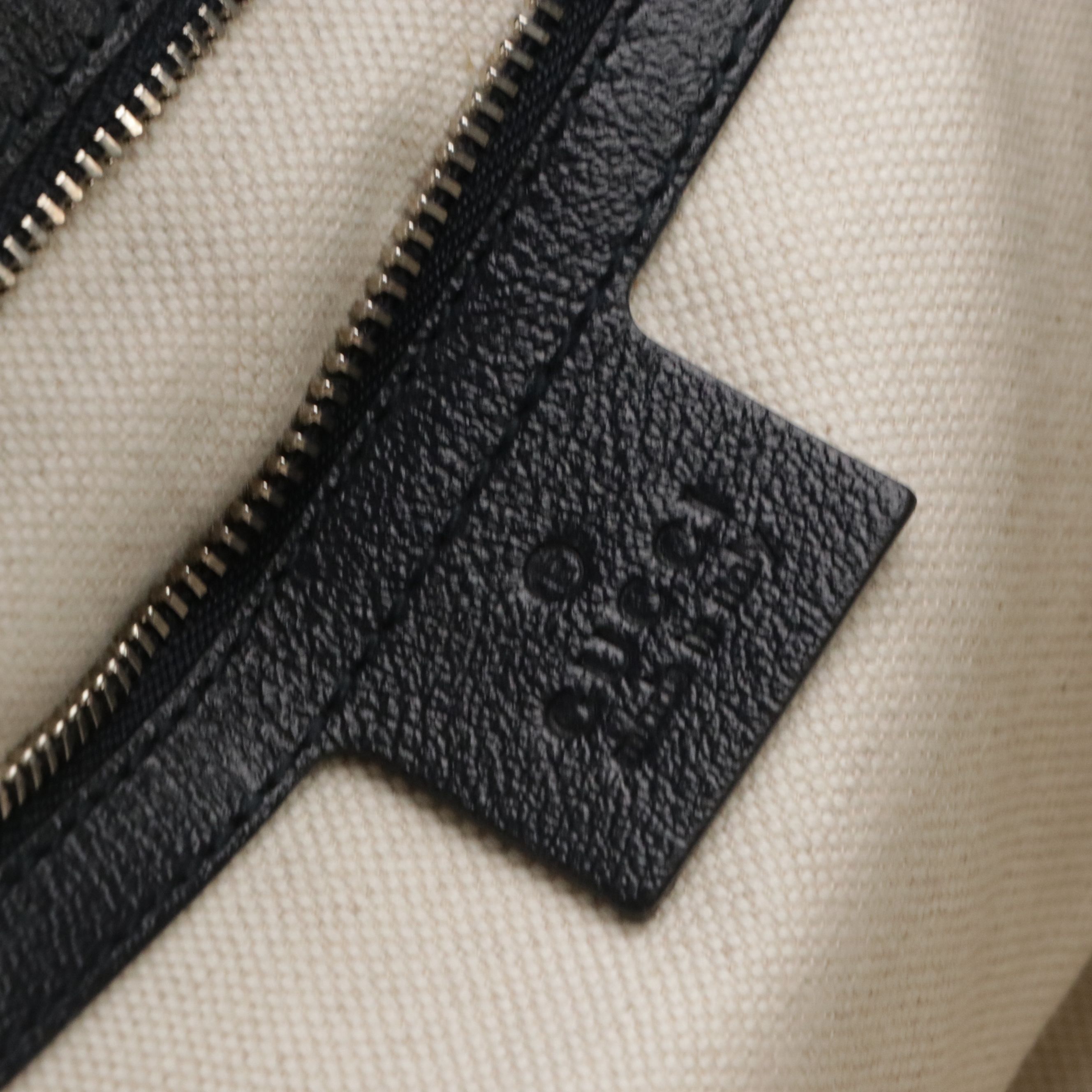 Gucci Small GG Marmont Shoulder Bag in Diagonal Quilted Colorblock GG Canvas