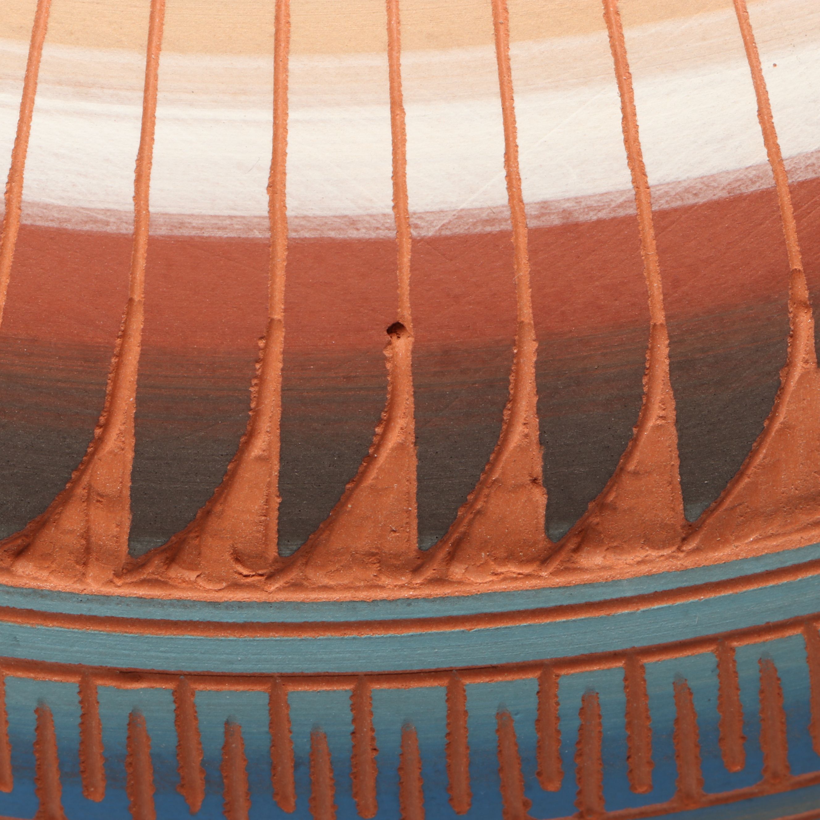 Johnny Williams Navajo Sgraffito Pottery Vase