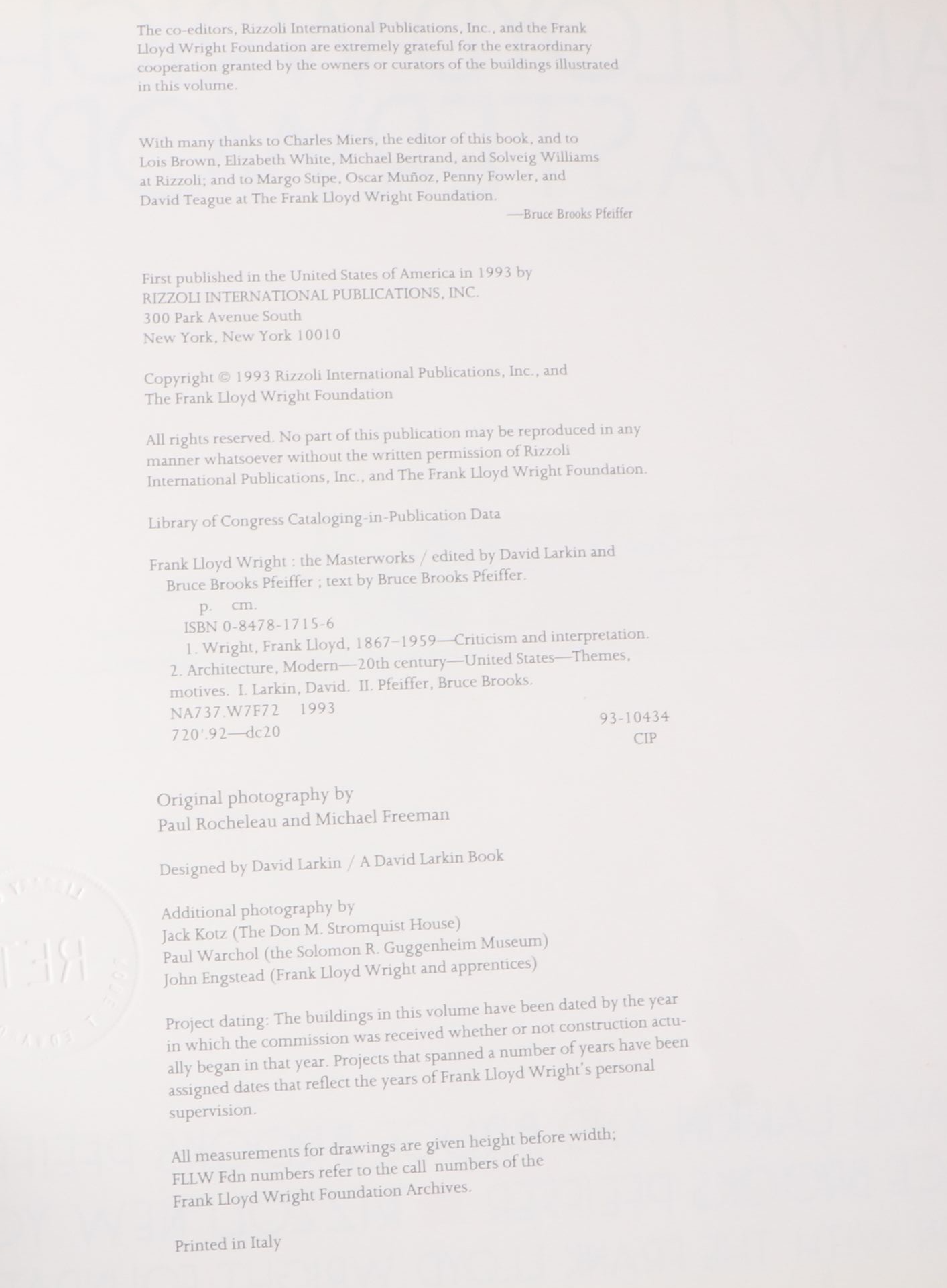 First Edition "Frank Lloyd Wright: The Masterworks" by Pfeiffer and Larkin, 1993