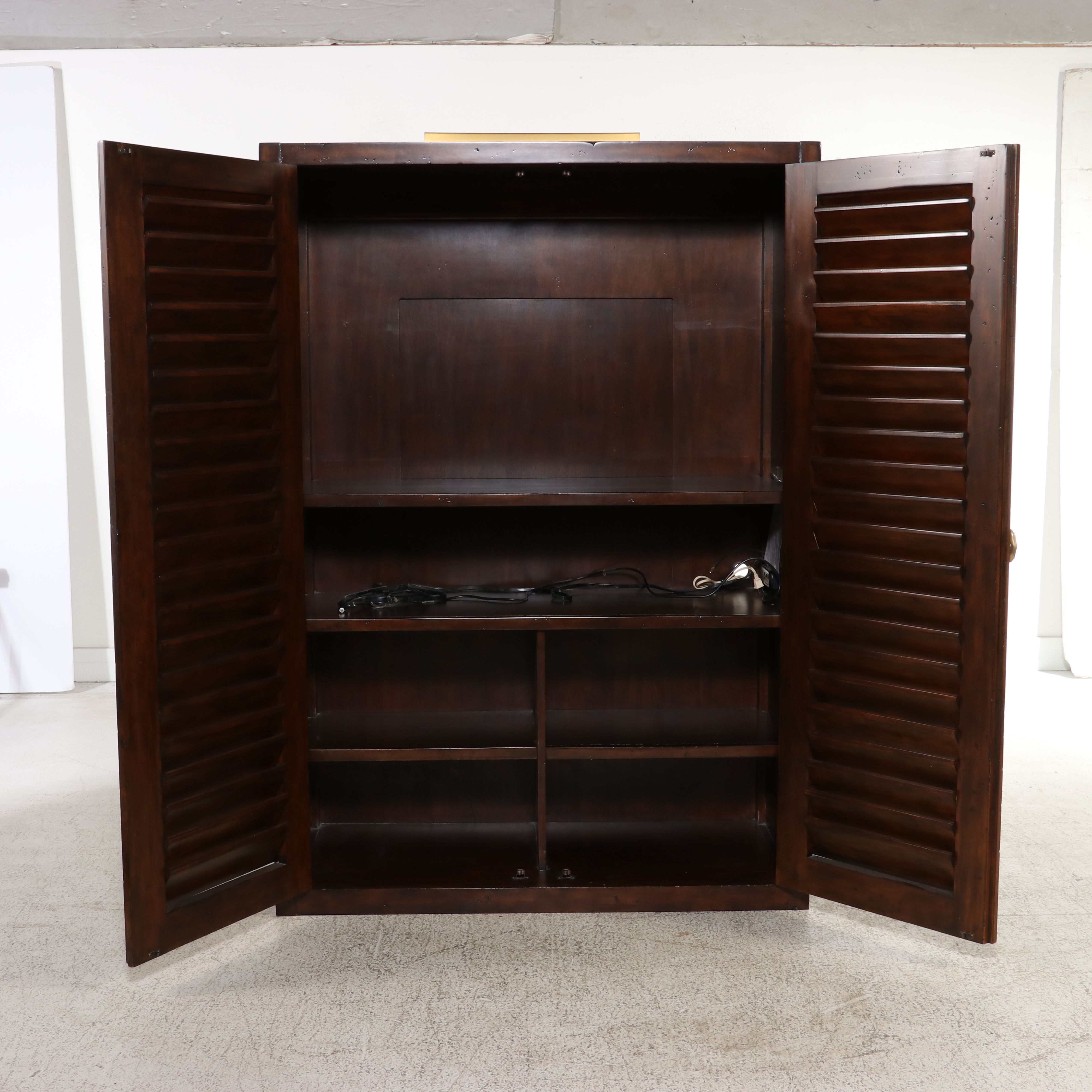 Lauren Ralph Lauren for Henredon Plantation Style Mahogany Media Armoire