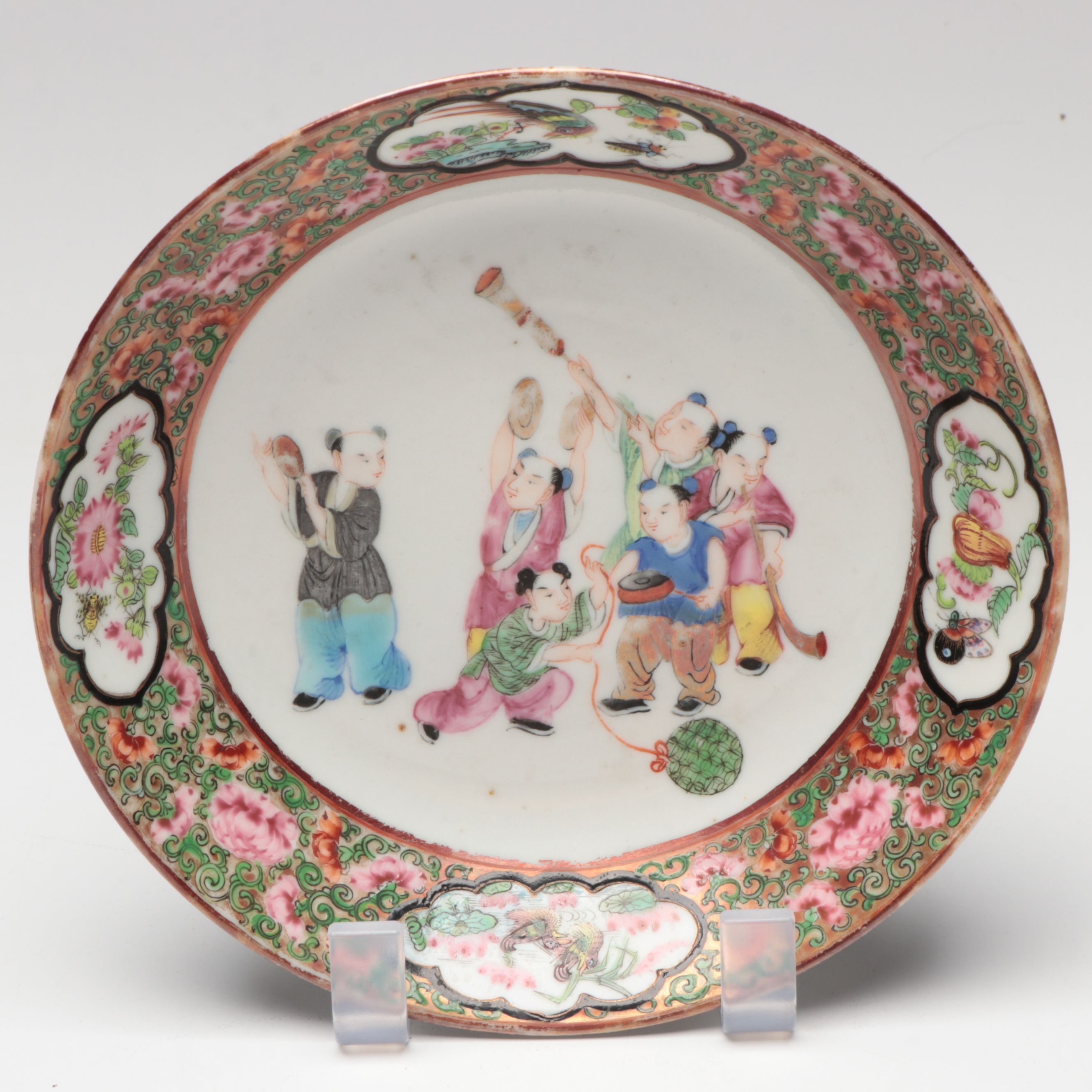 Chinese Rose Medallion Porcelain Bowl and Teacup on Wood Base