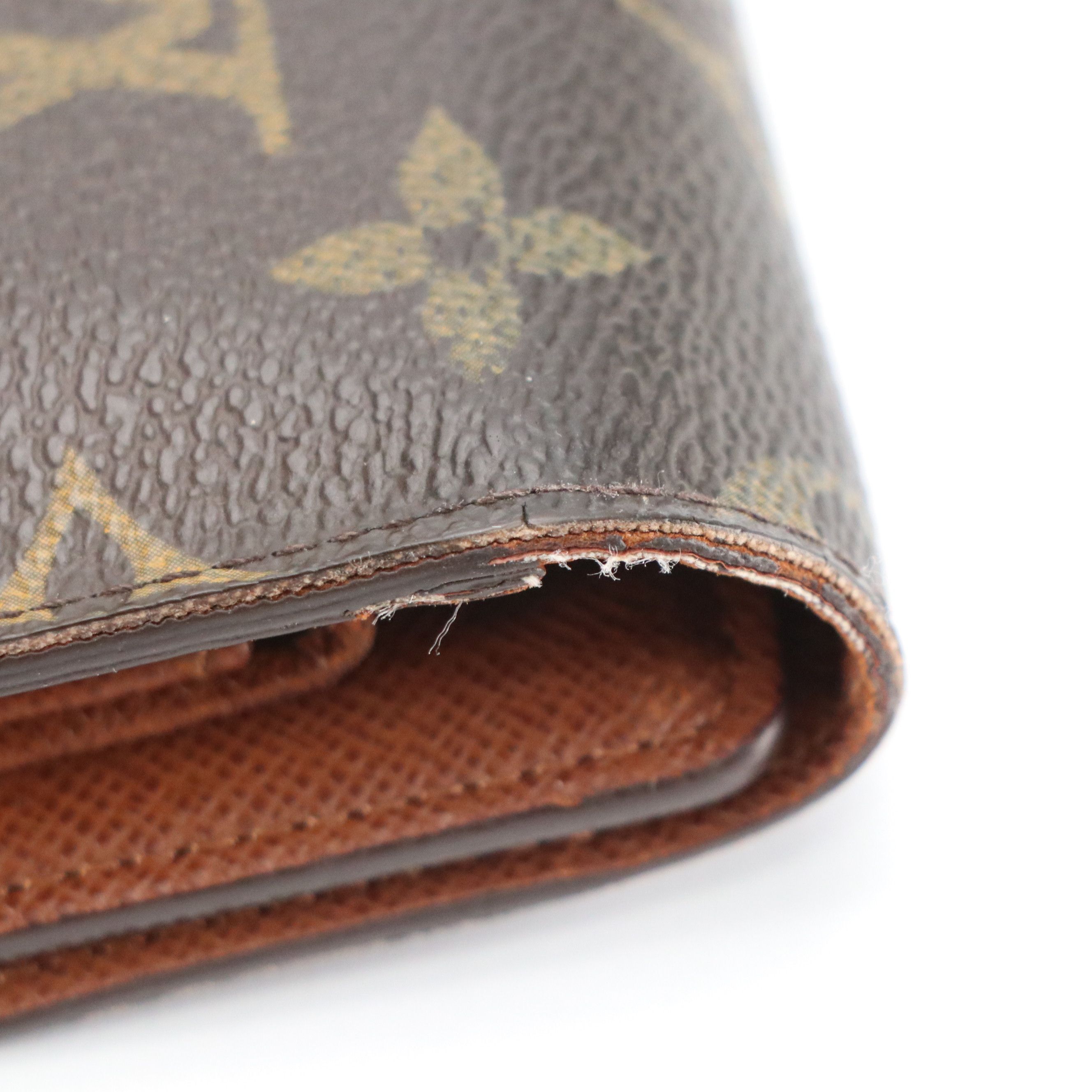 Louis Vuitton Porte-Trésor Étui Papiers in Monogram Canvas