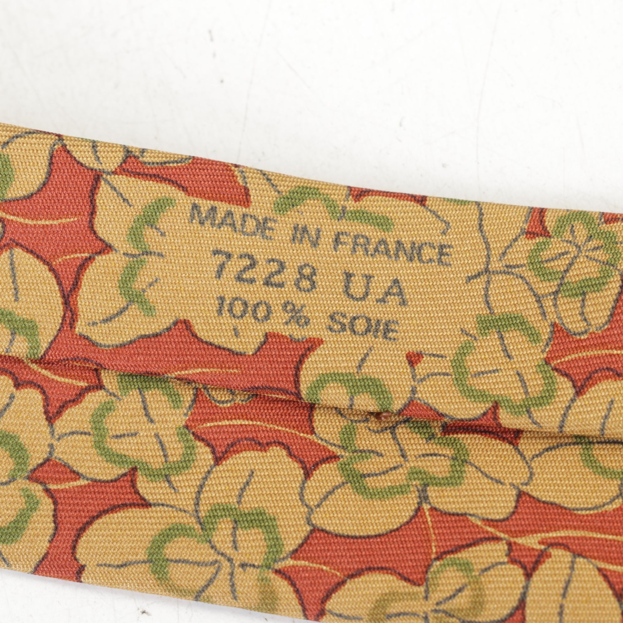 Hermès Silk Necktie with Leaf Motif