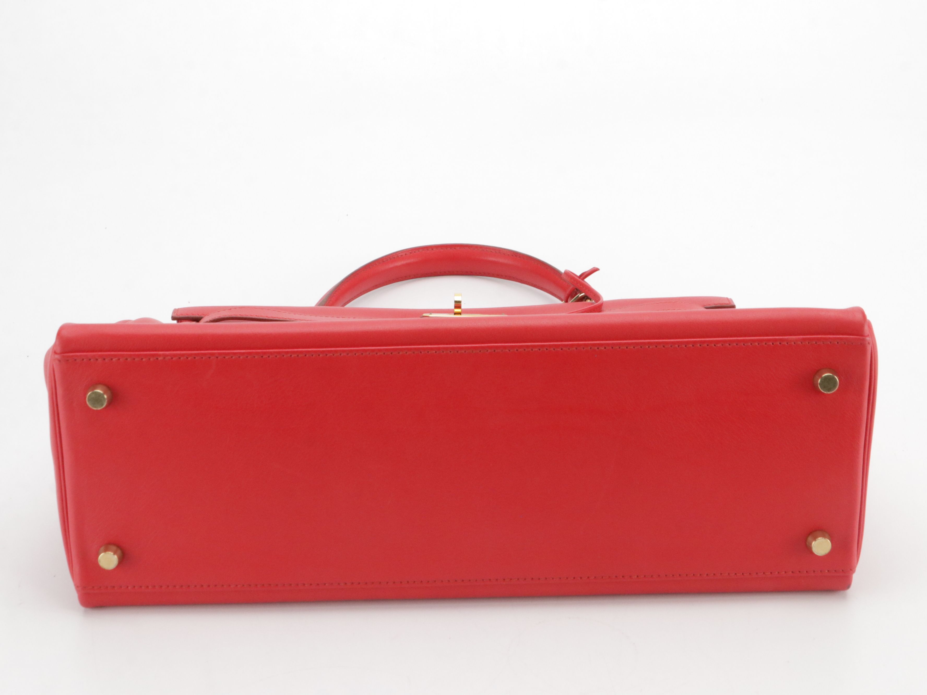 Hermès Kelly Retourne 35 Satchel in Red Gulliver Leather