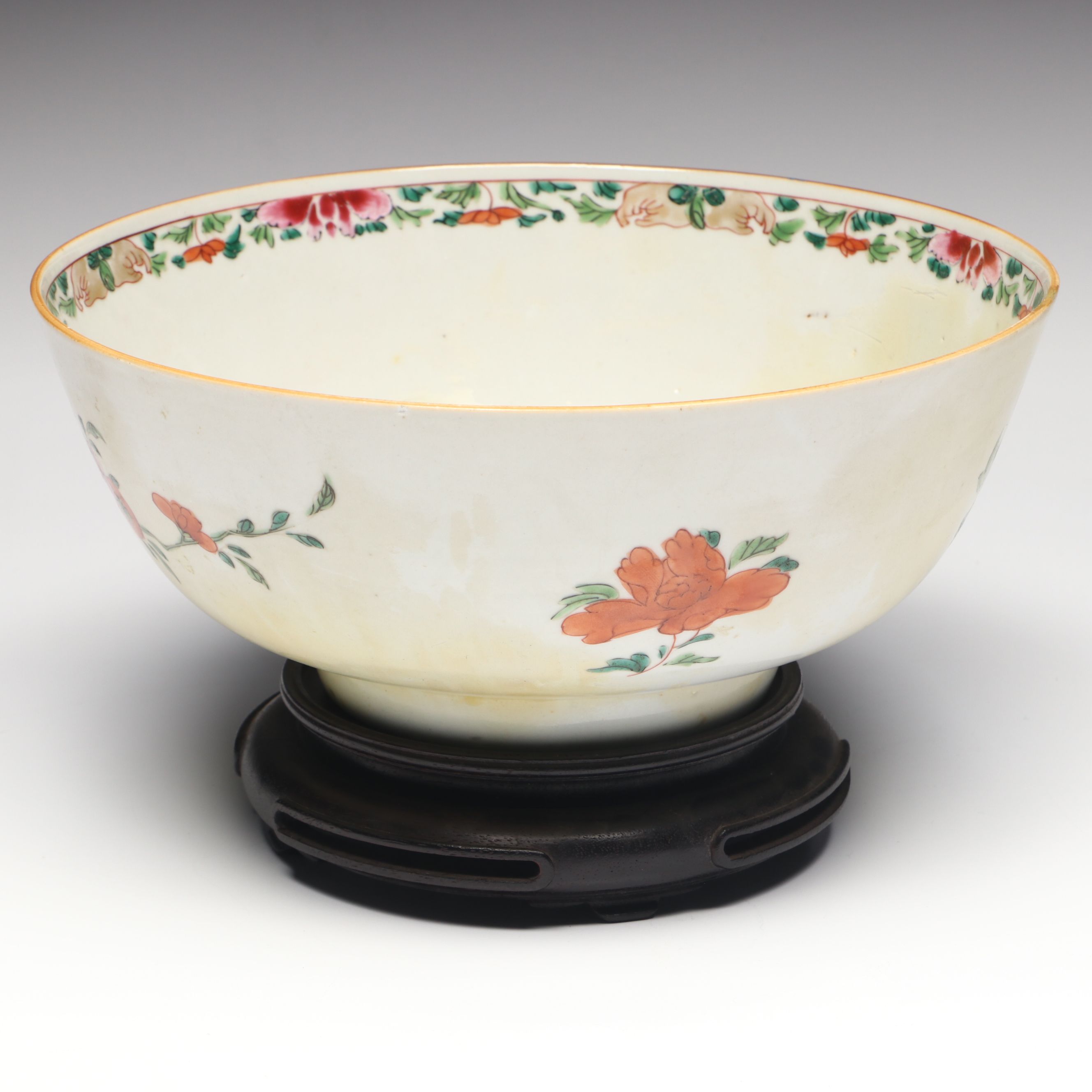 Chinese Floral Porcelain Bowl on Wood Base