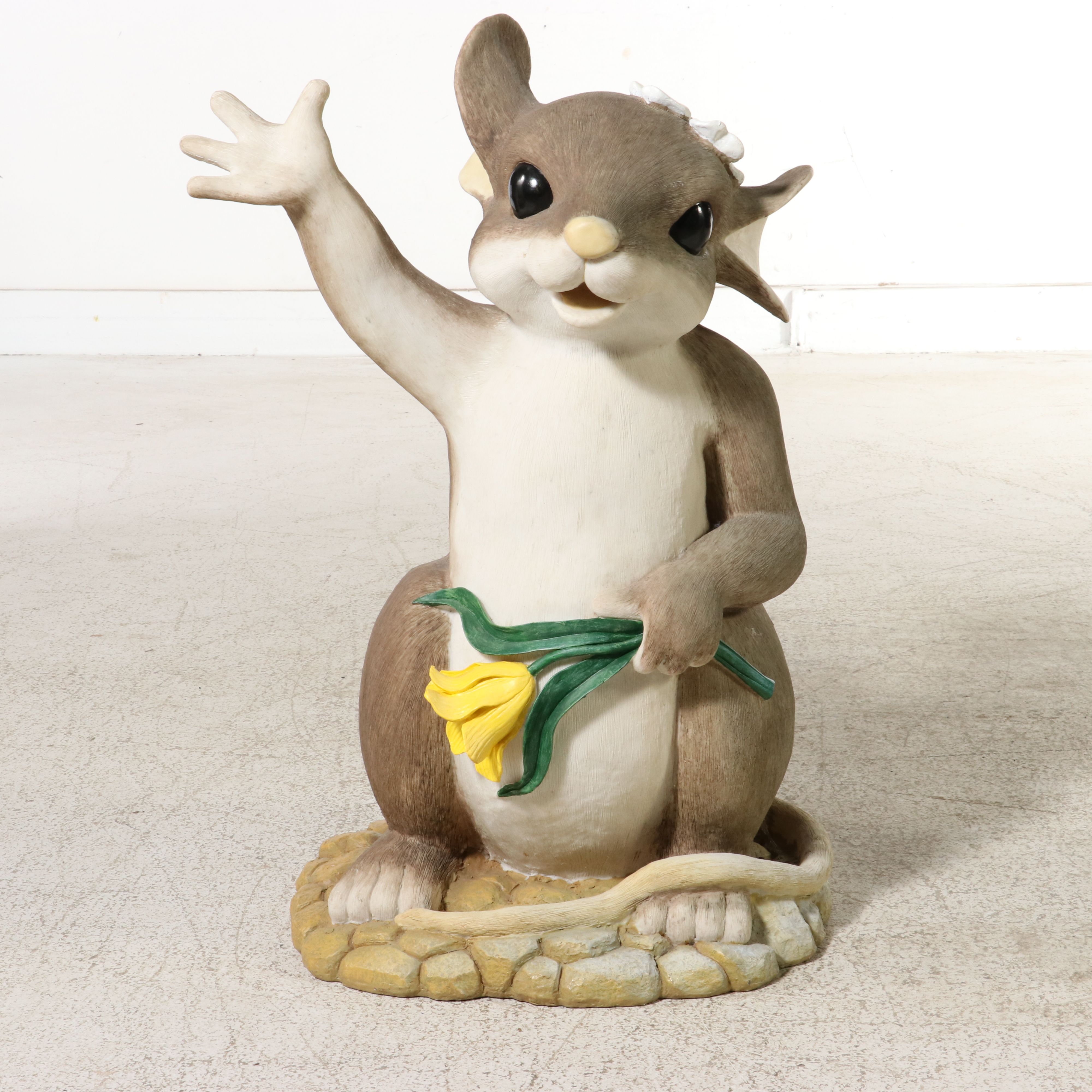 Large Scale Anthropomorphic Mice